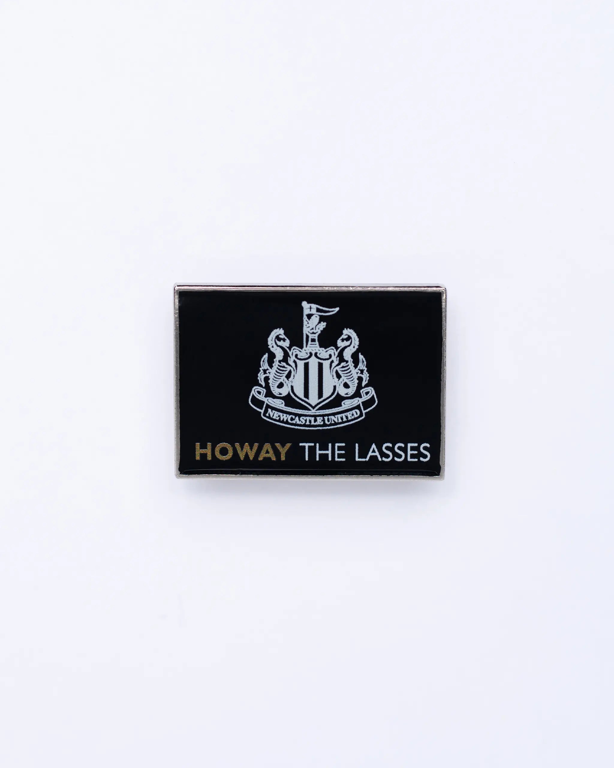 Newcastle United Howay The Lasses Pin Badge