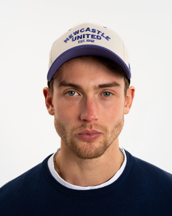 Newcastle United New Era Contrast Visor 9FIFTY Stretch Snap Adjustable Cap