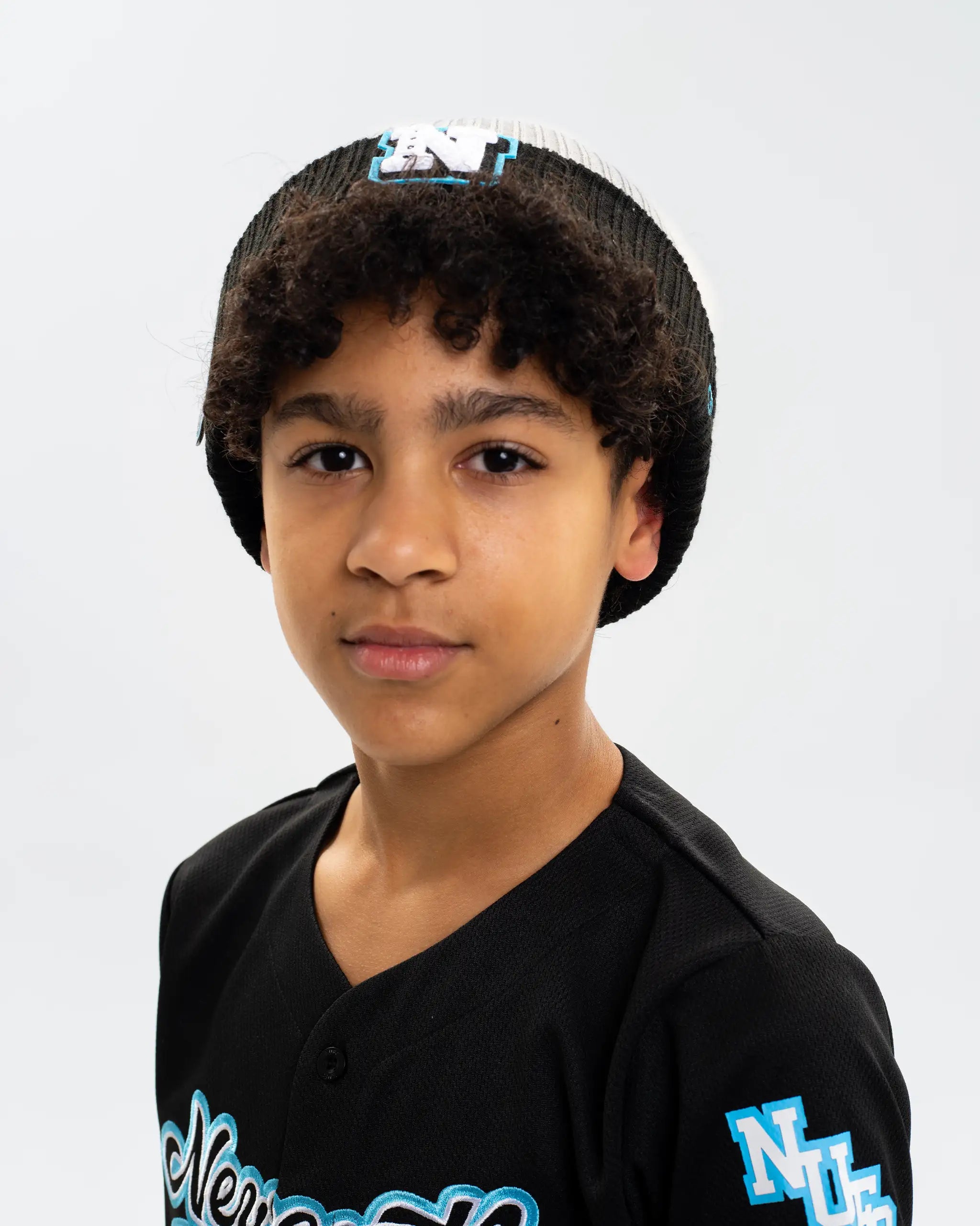 Newcastle United New Era Youth Patch Cuff Grey Beanie