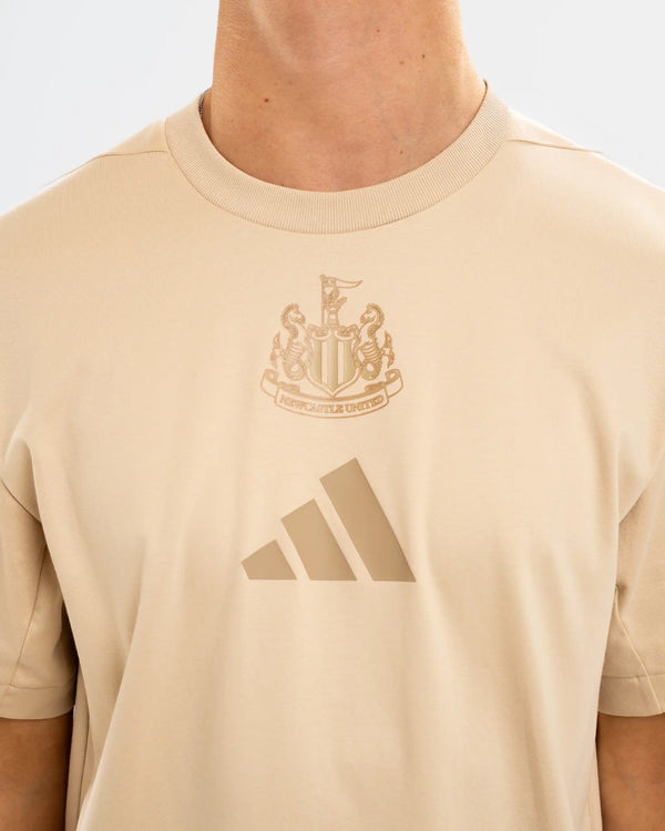 Newcastle United adidas Z.N.E Men's Beige T-Shirt