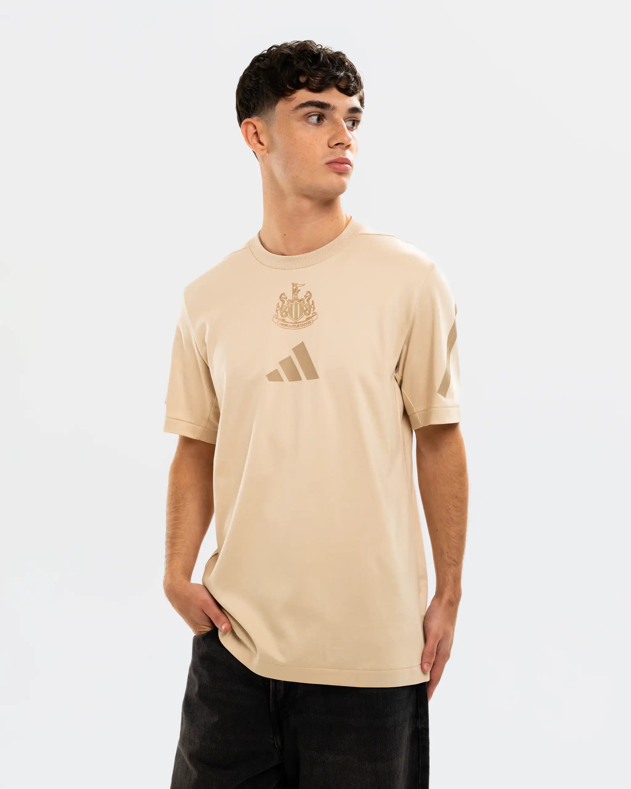 Newcastle United adidas Z.N.E Men's Beige T-Shirt
