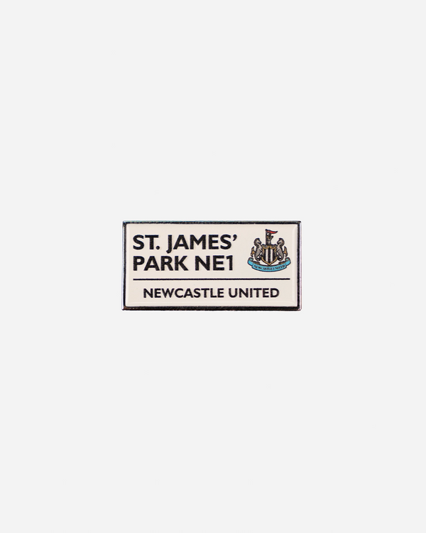 Newcastle United Assorted Badges Gift Set