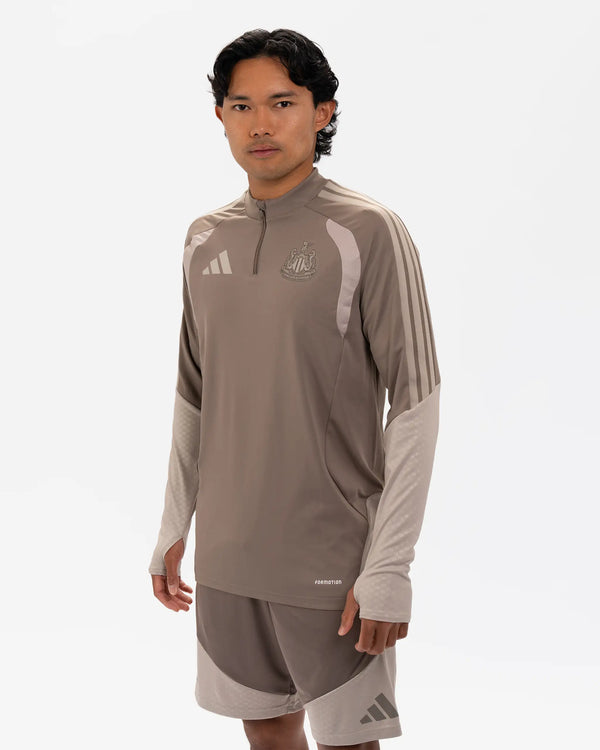 Newcastle United adidas 26/27 Coach's Range Beige 1/4 Zip Top