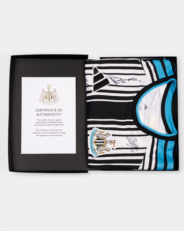 Newcastle United 26/27 Boxed Signed Home Shirt - Full Squad