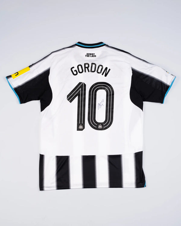 Newcastle United GORDON 25/26 Boxed Signed Home Shirt