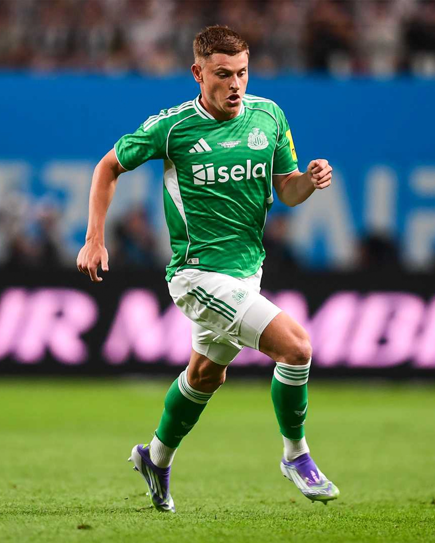 Newcastle United BARNES 25/26 Match Worn Signed Shirt & Shorts - Totte