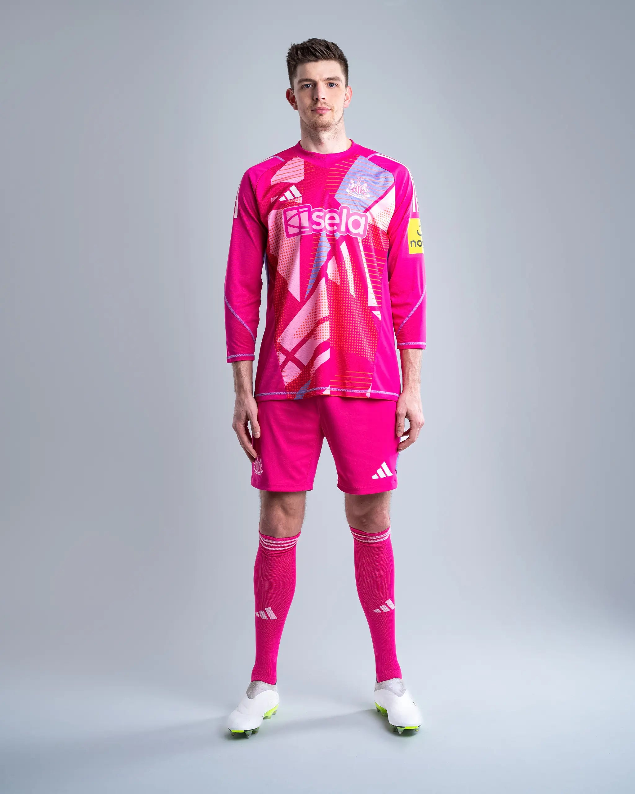 Newcastle United adidas Pink 24 25 Goalkeeper Long Sleeve Shirt
