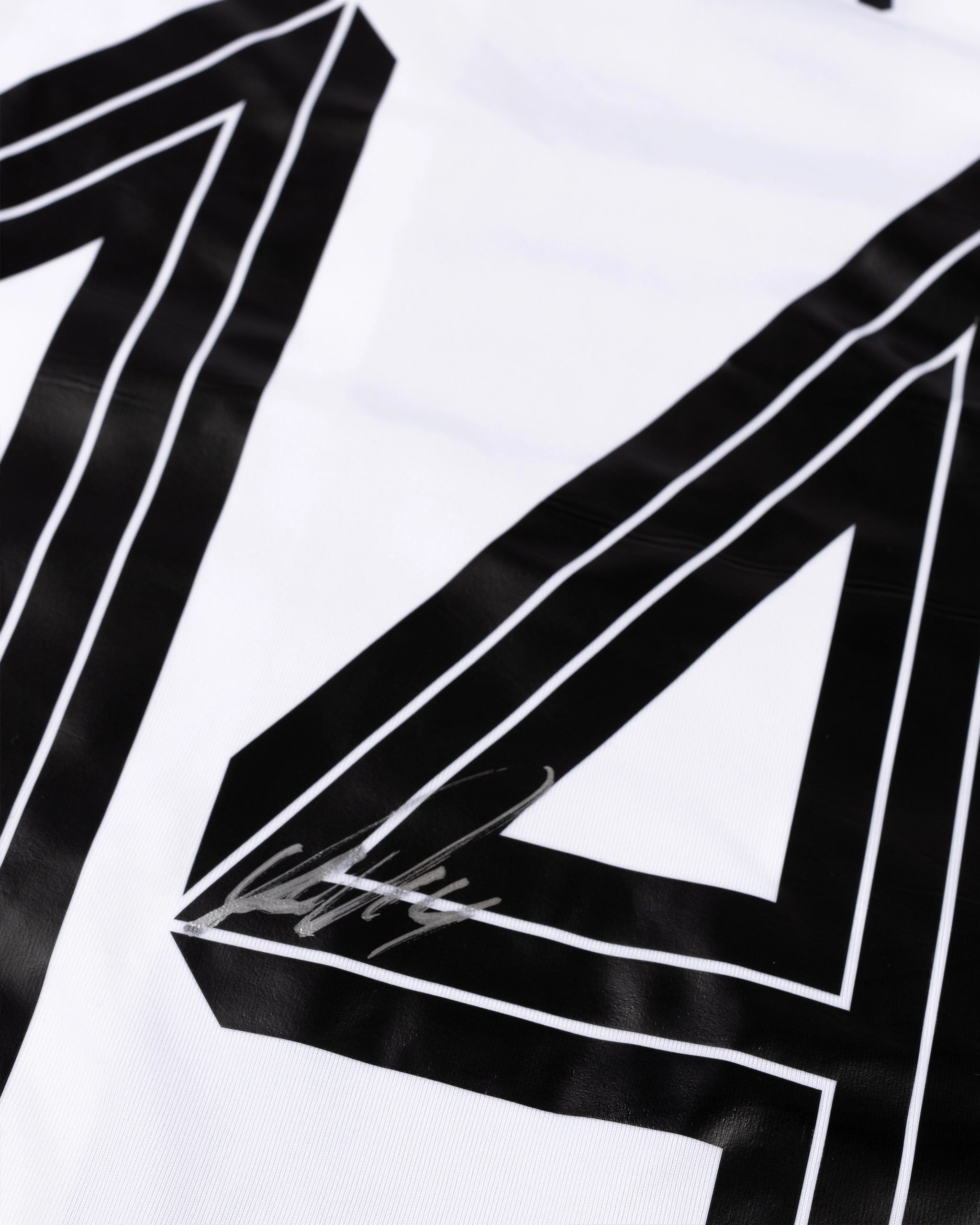 Newcastle United ISAK 24/25 Signed Carabao Cup Home Shirt