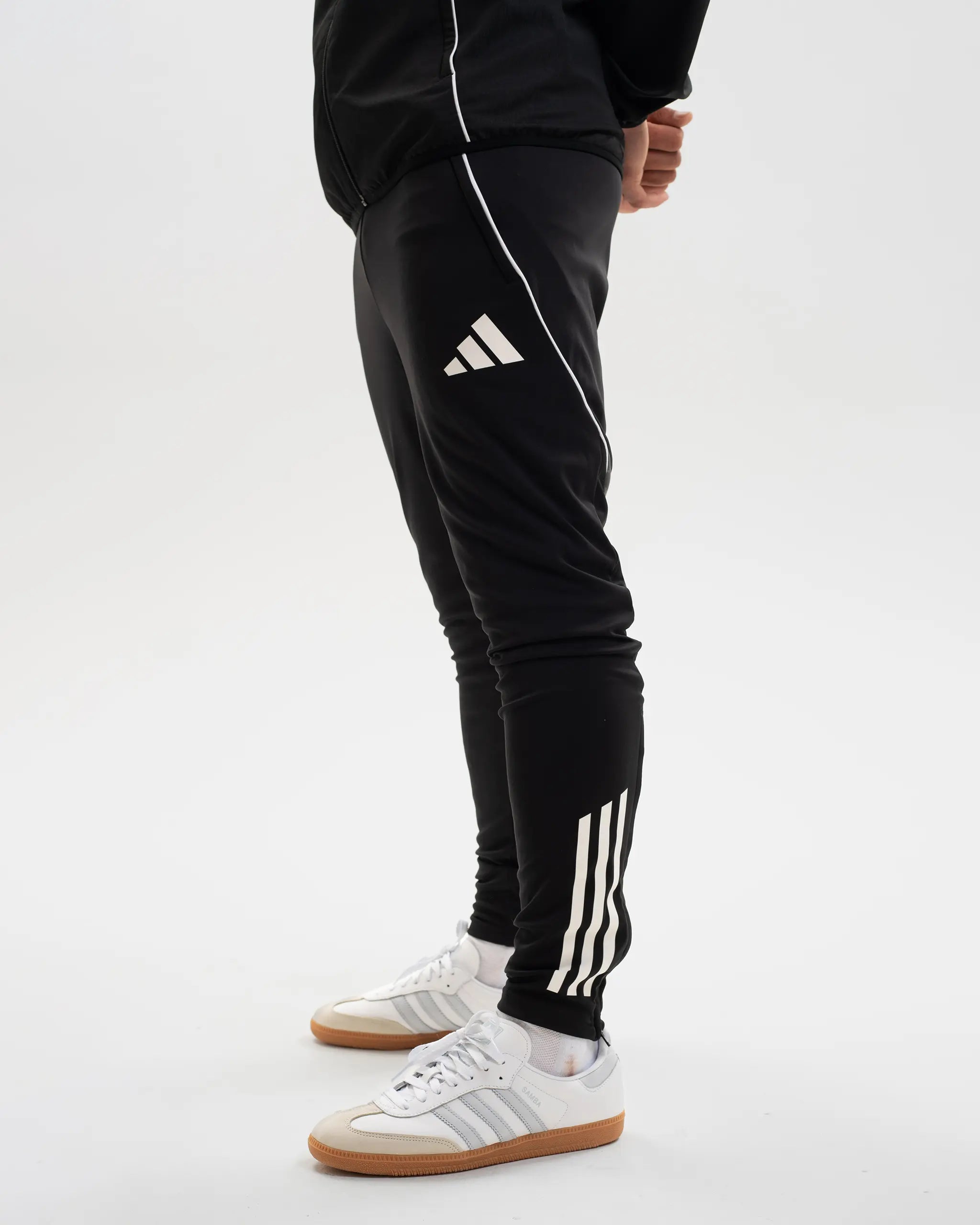 Newcastle United adidas 25/26 Coach's Black Edition Training Bottoms