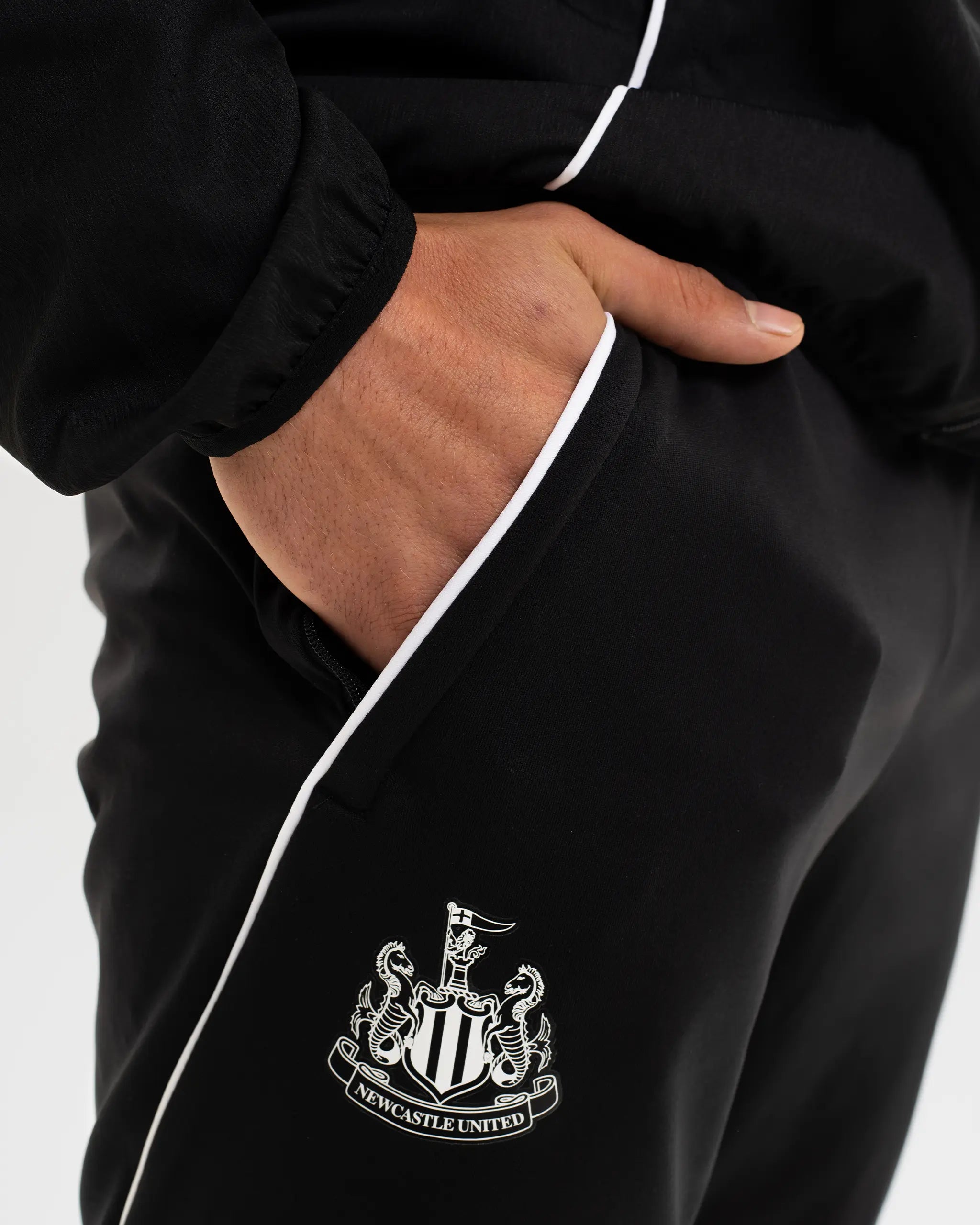 Newcastle United adidas 25/26 Coach's Black Edition Training Bottoms