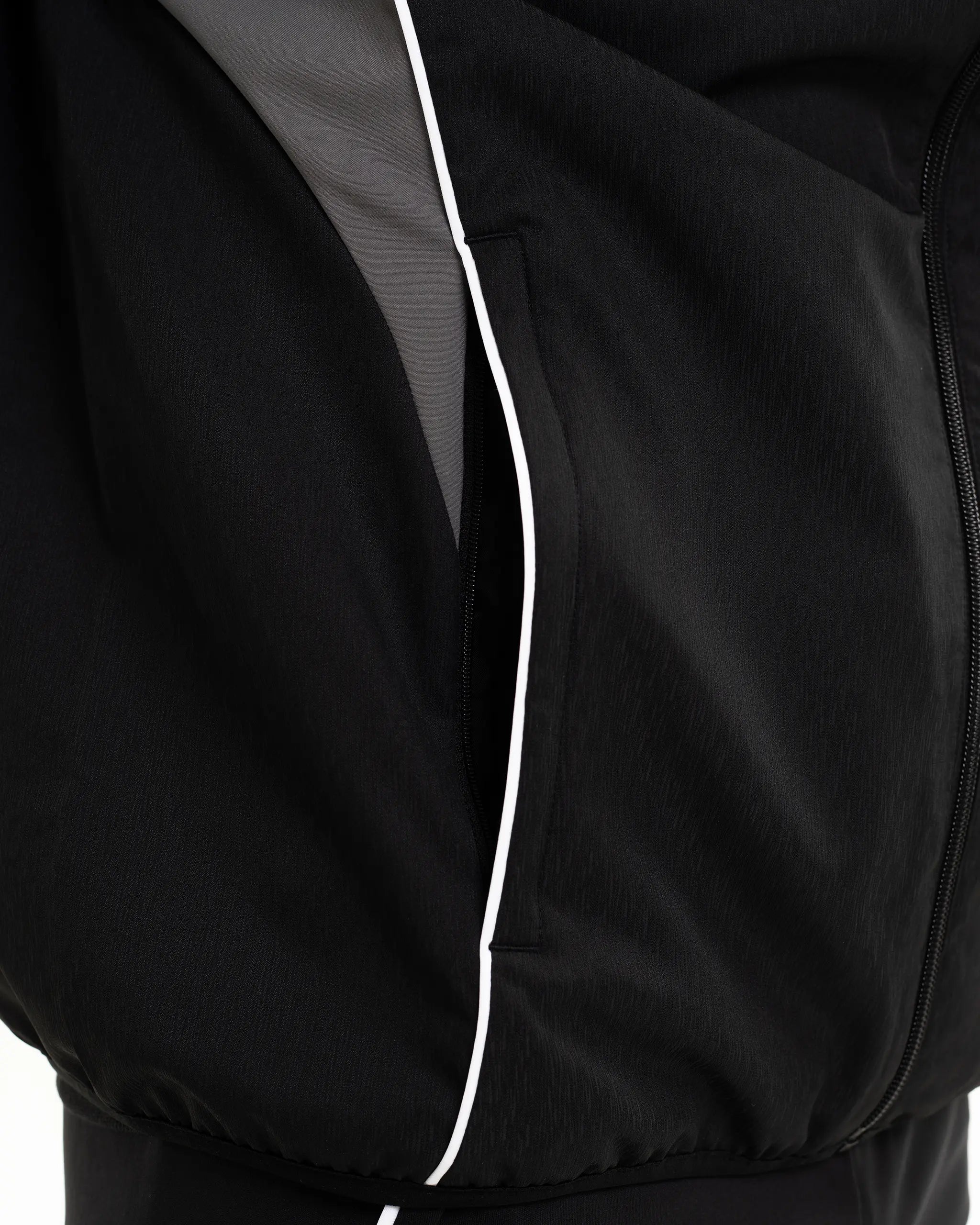 Newcastle United adidas 25/26 Coach's Black Edition Presentation Jacket