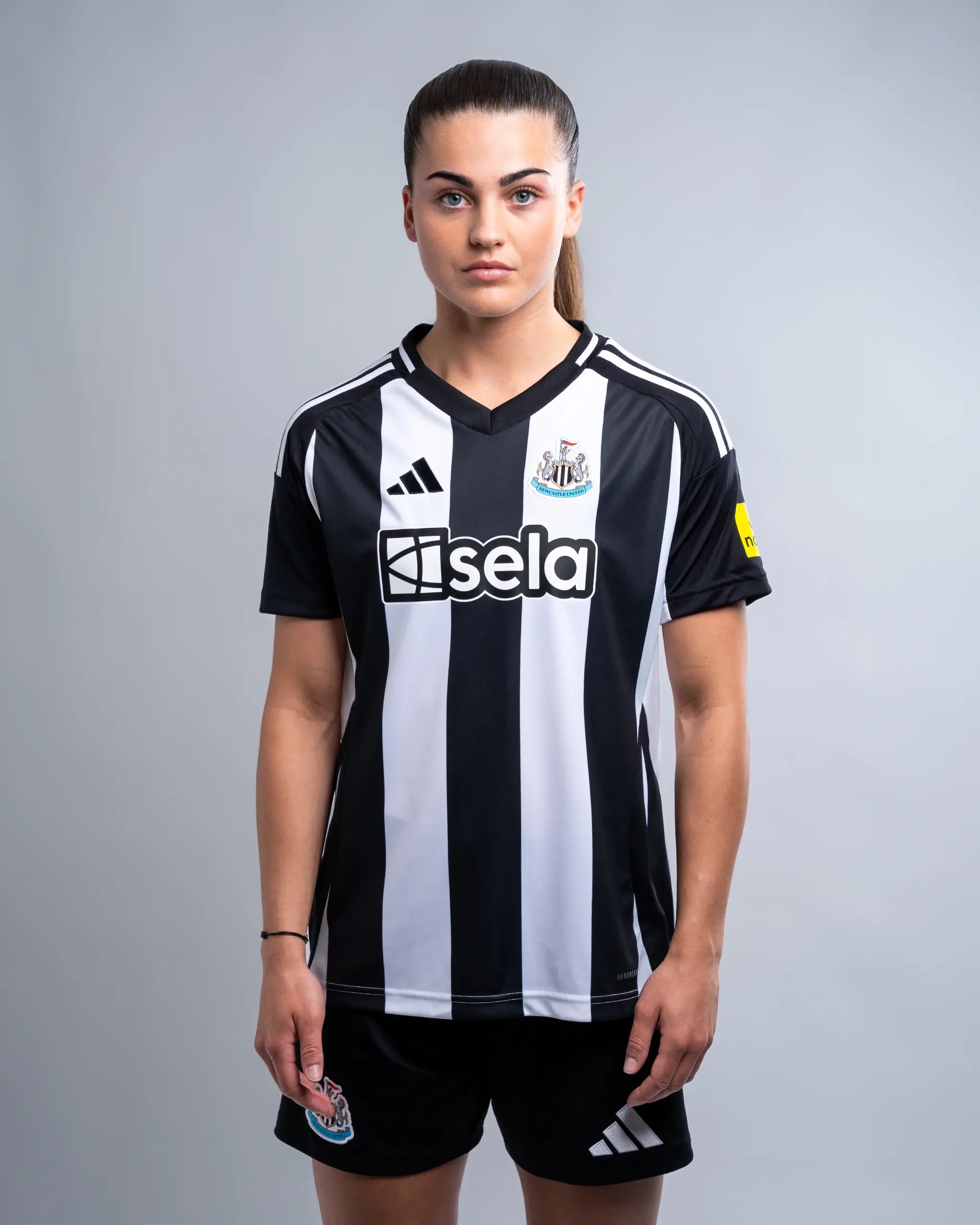 Newcastle United adidas Women s 24 25 Home Shirt