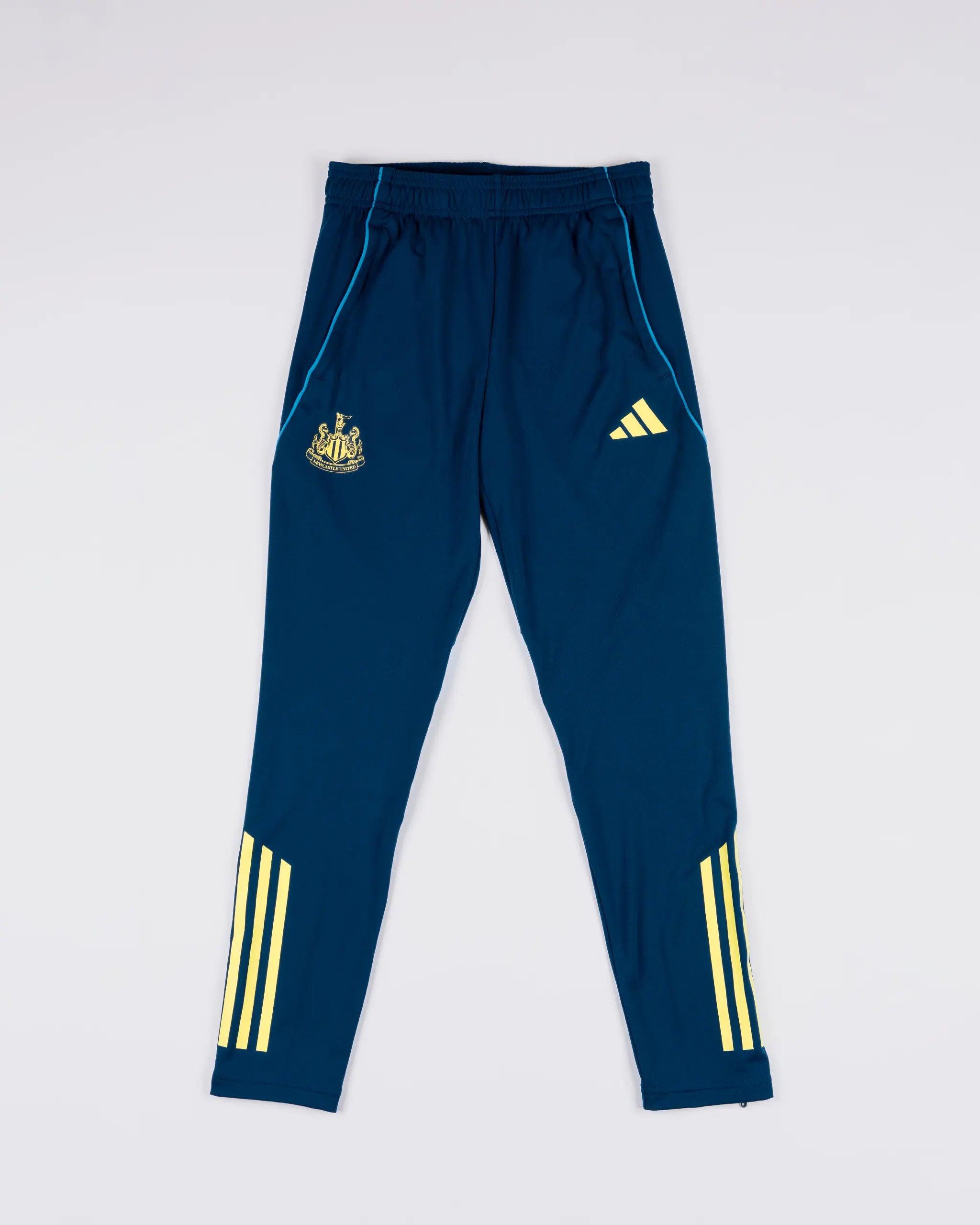 Newcastle United adidas 25/26 Coach's Range Kids' Training Bottoms