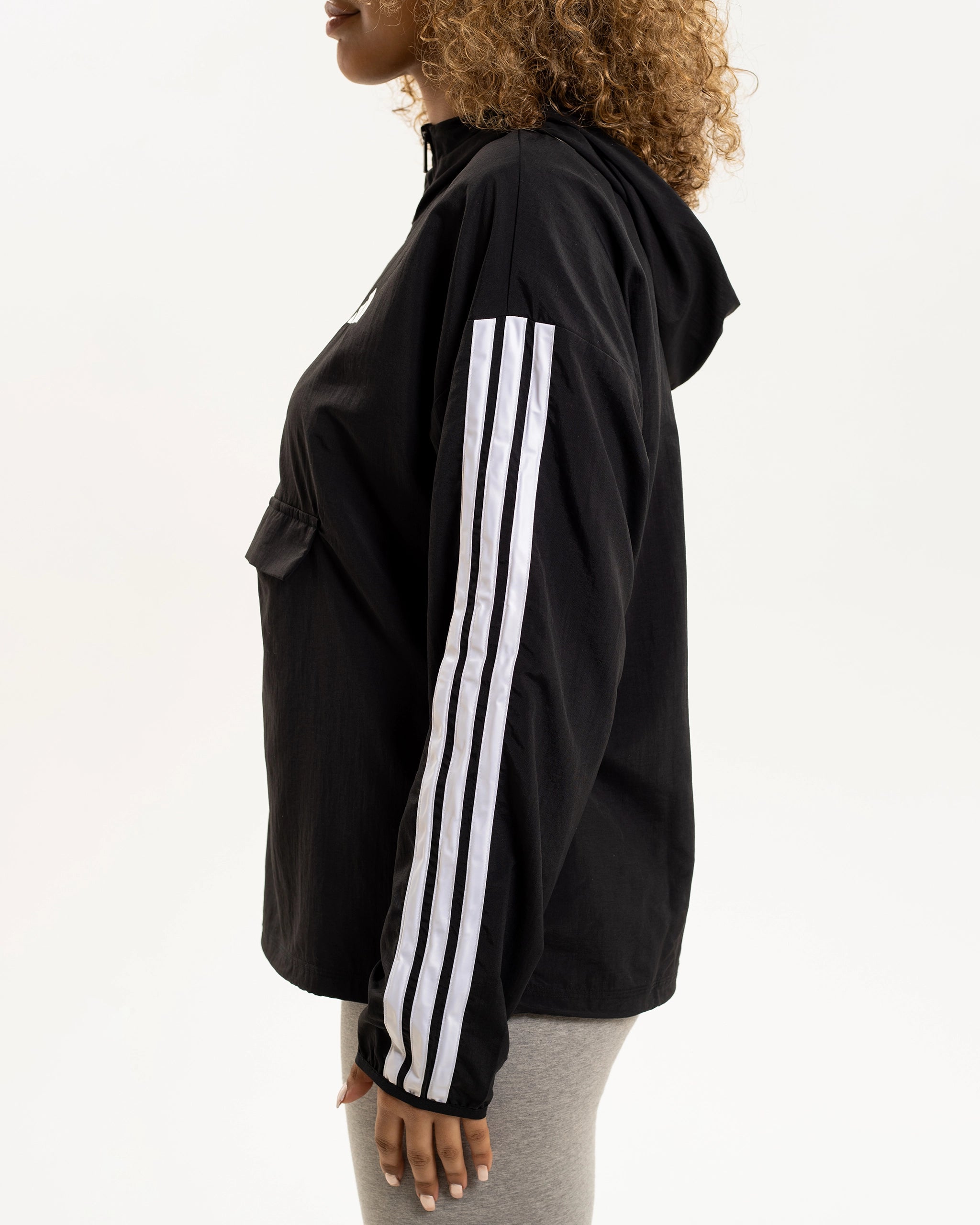 Newcastle United adidas Women's 3-Stripe Overhead 1/2 Zip Windbreaker Jacket