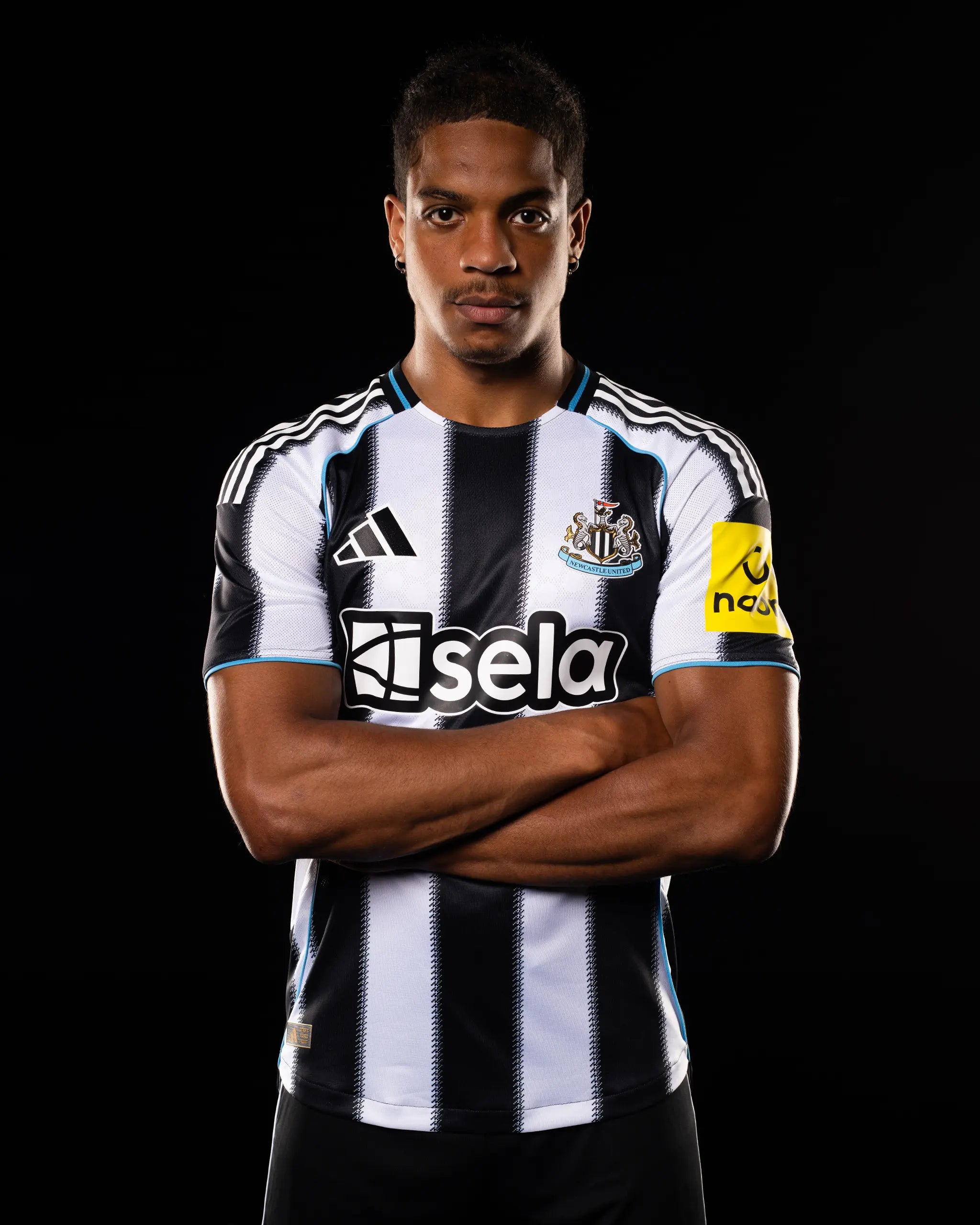 Newcastle United adidas Men's 25/26 Authentic Home Shirt