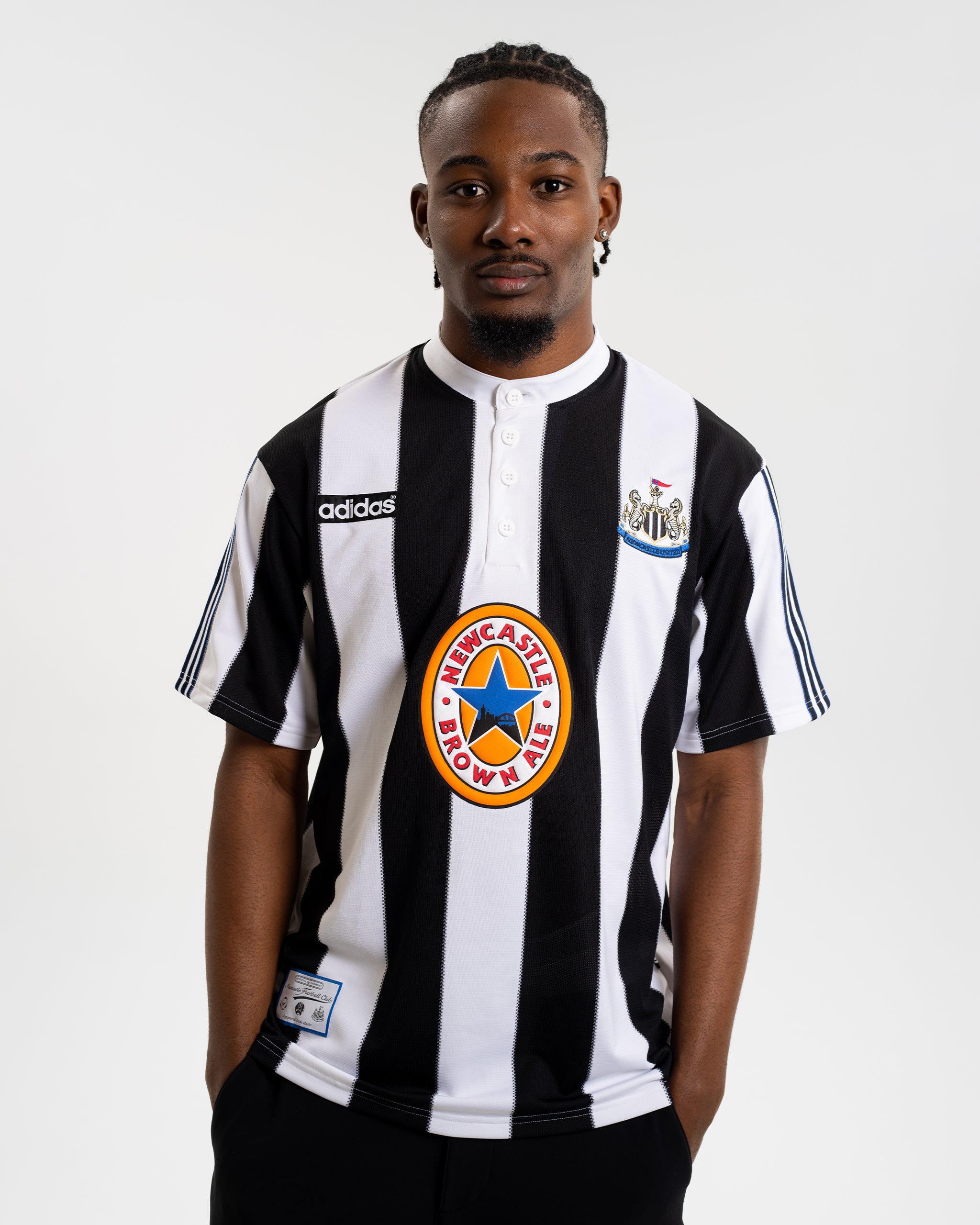 Newcastle United adidas Retro 1995-97 Home Shirt