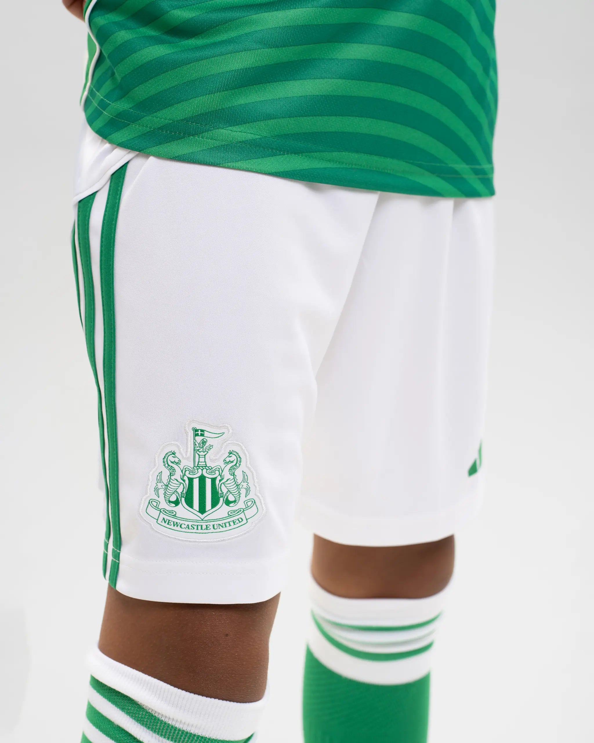 Newcastle United adidas Kids' 25/26 Away Shorts
