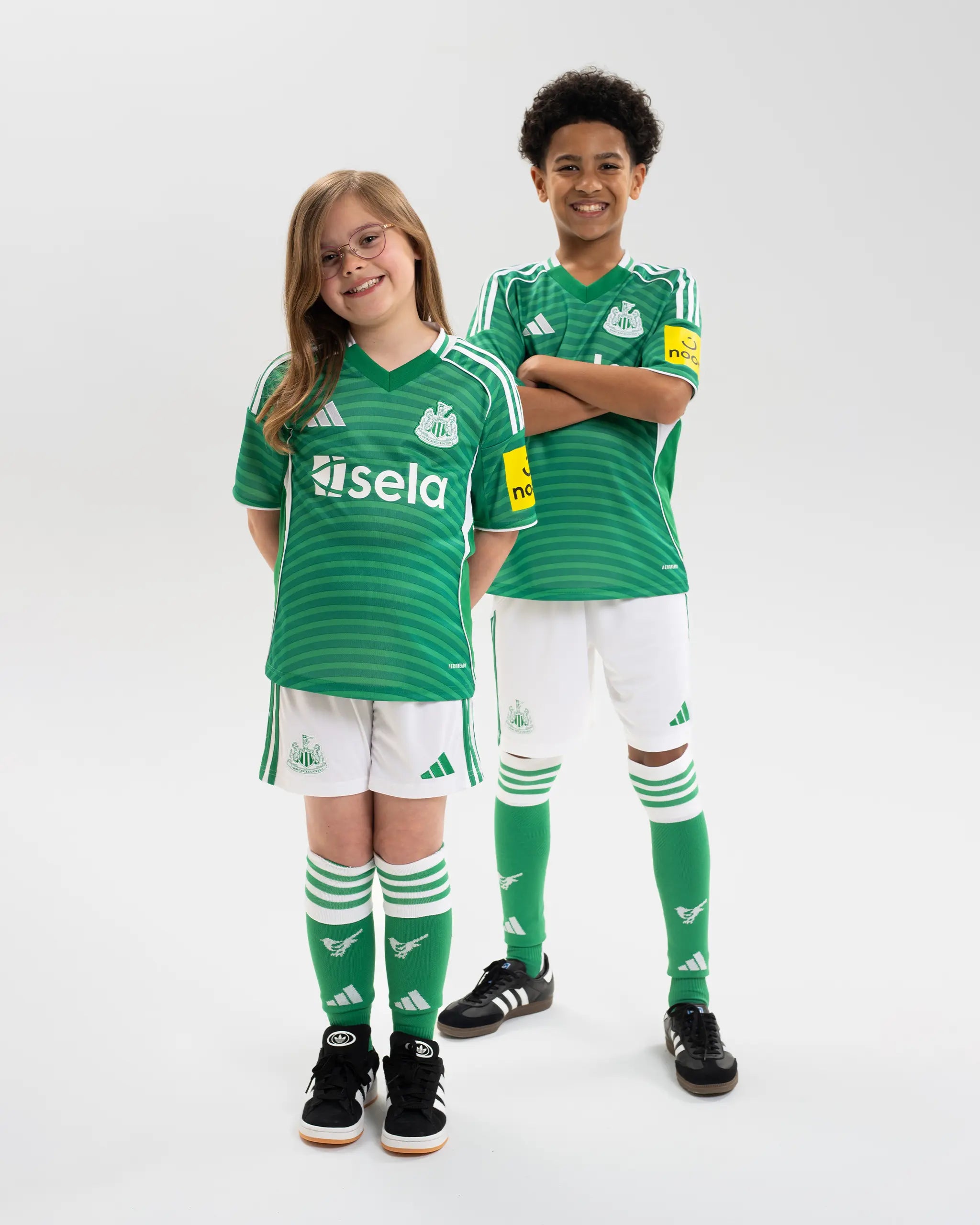 Newcastle United adidas Kids' 25/26 Away Shirt
