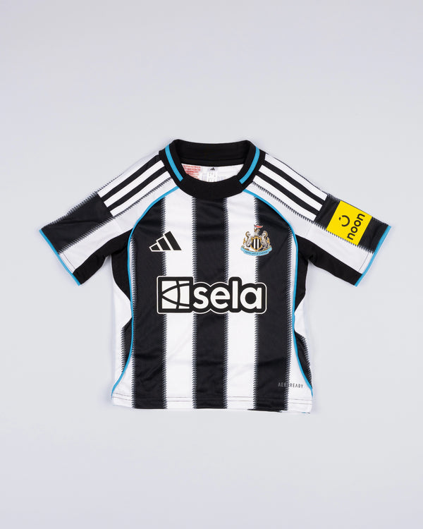Newcastle United adidas 25/26 Home Mini Kit