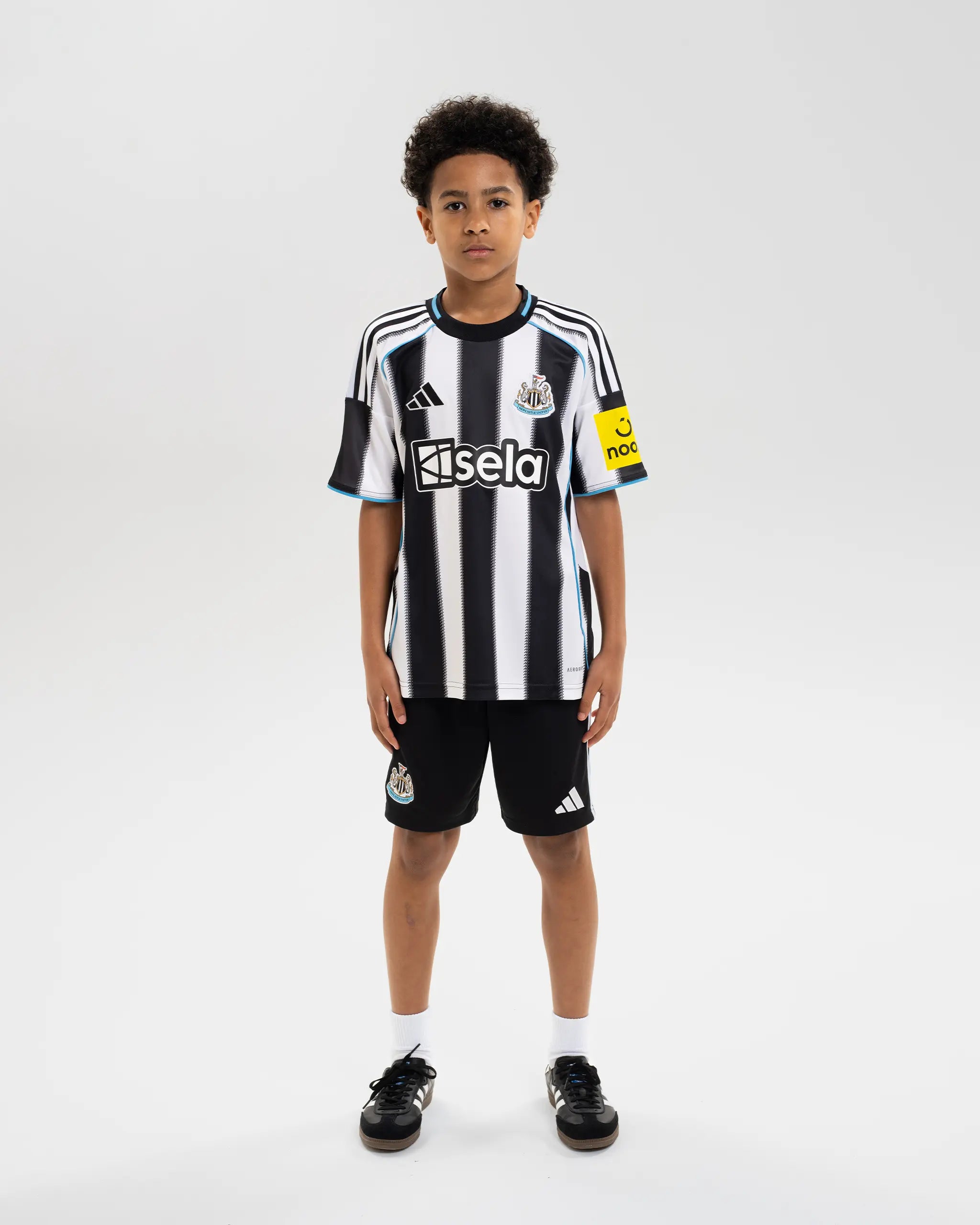 Newcastle United adidas Kids' 25/26 Home Shirt