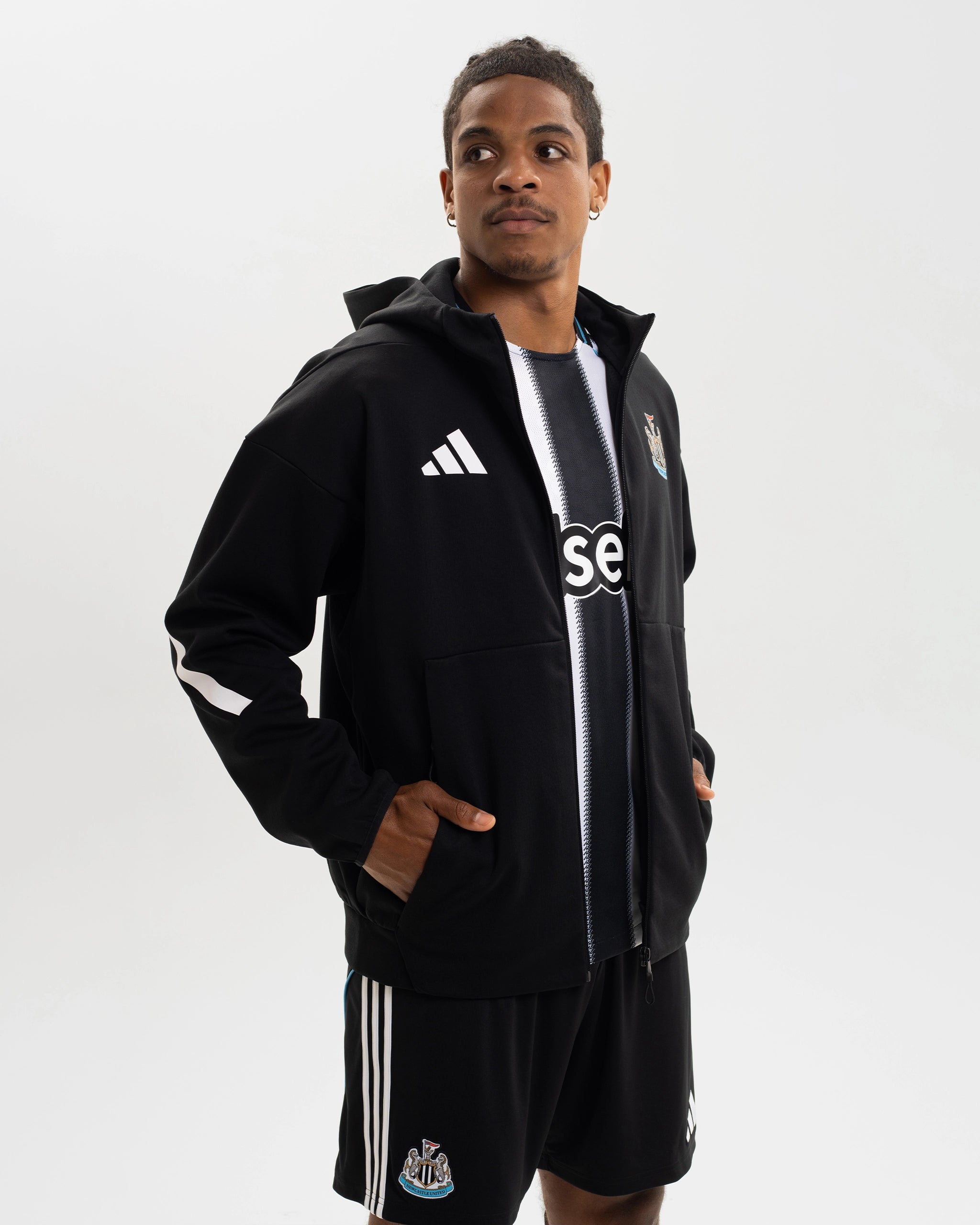 Newcastle United adidas 25/26 Black Anthem Jacket
