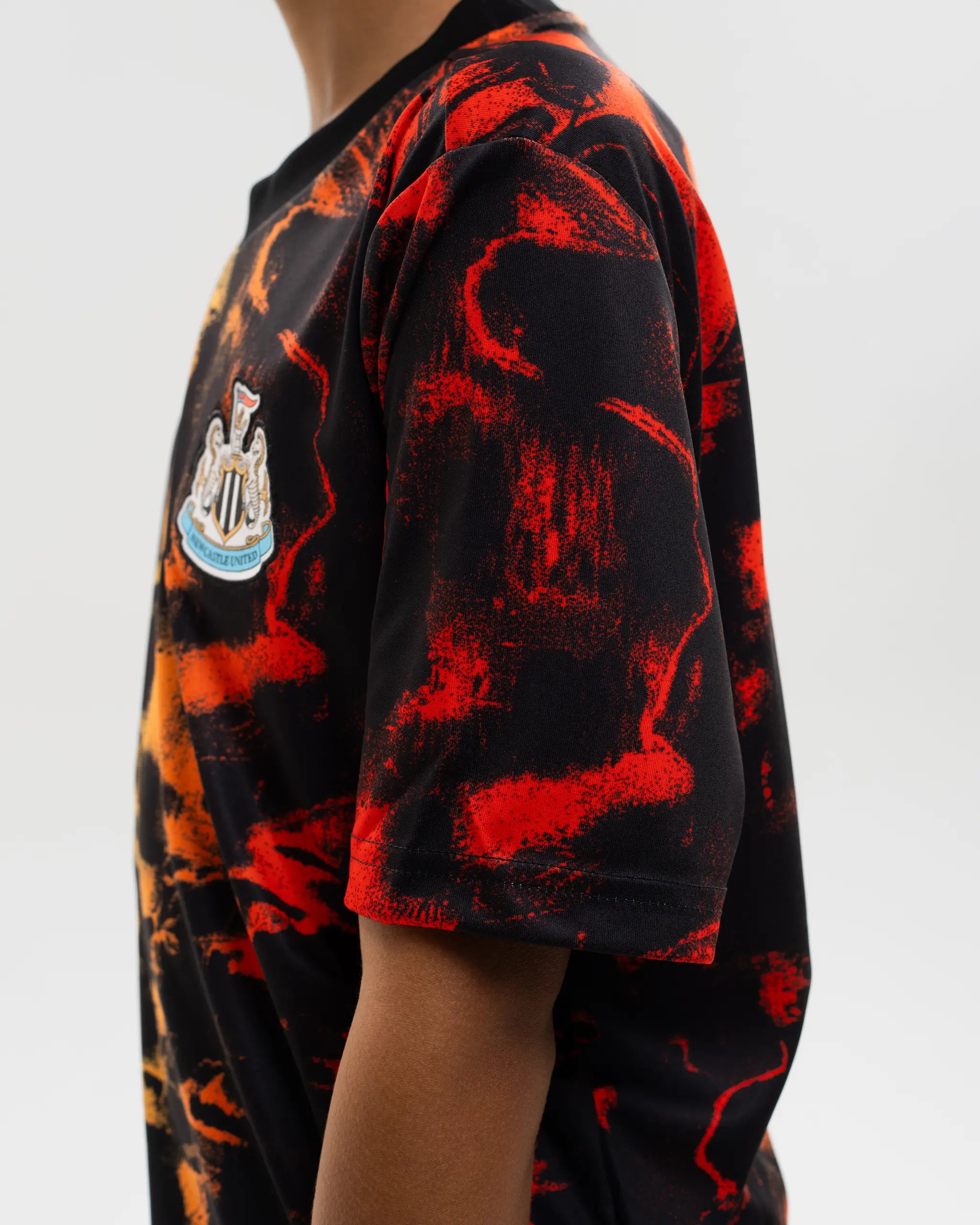 Newcastle United adidas Kids' 25/26 Pre-Match Shirt