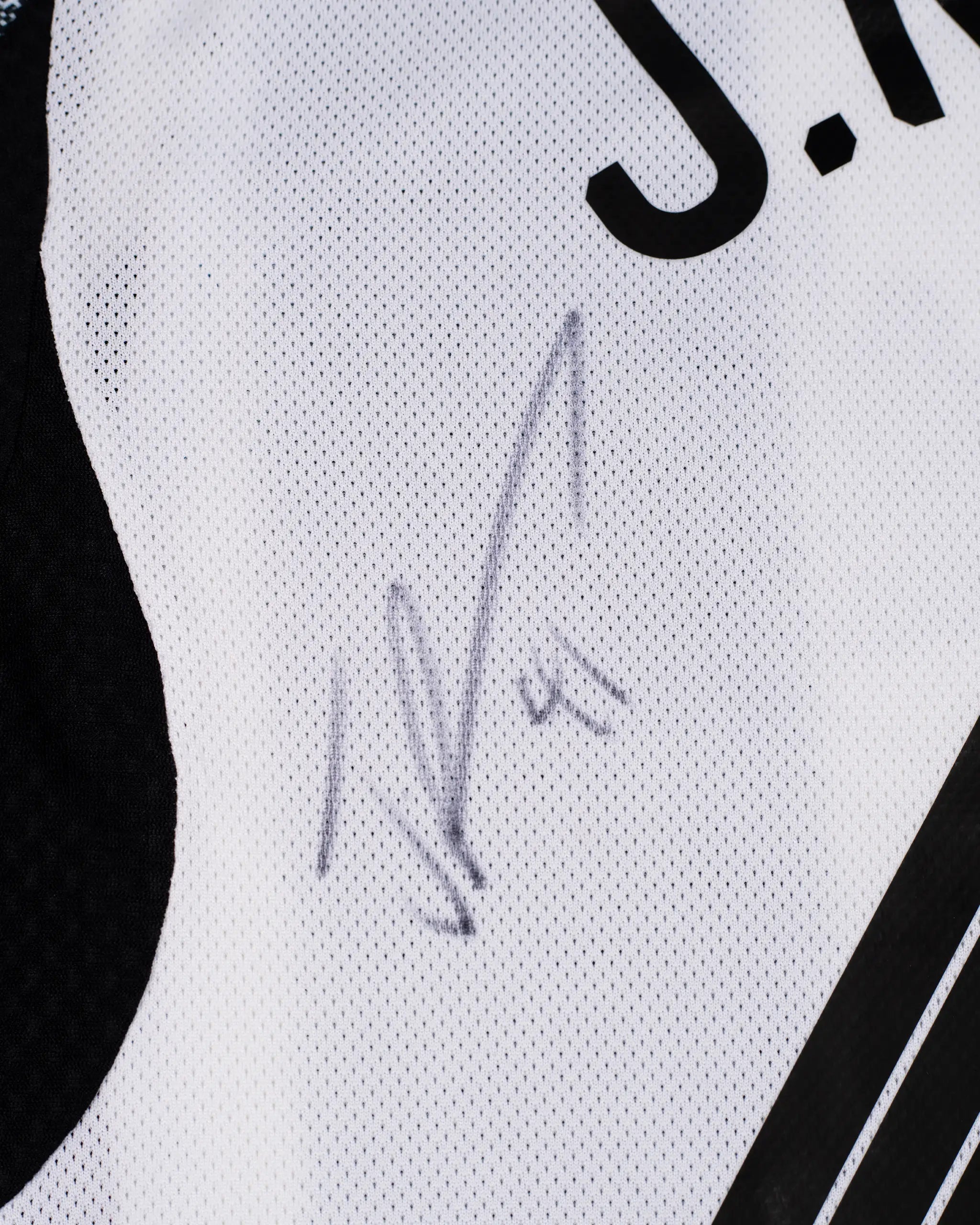 Newcastle United J. RAMSEY 25/26 Boxed Signed Home Shirt