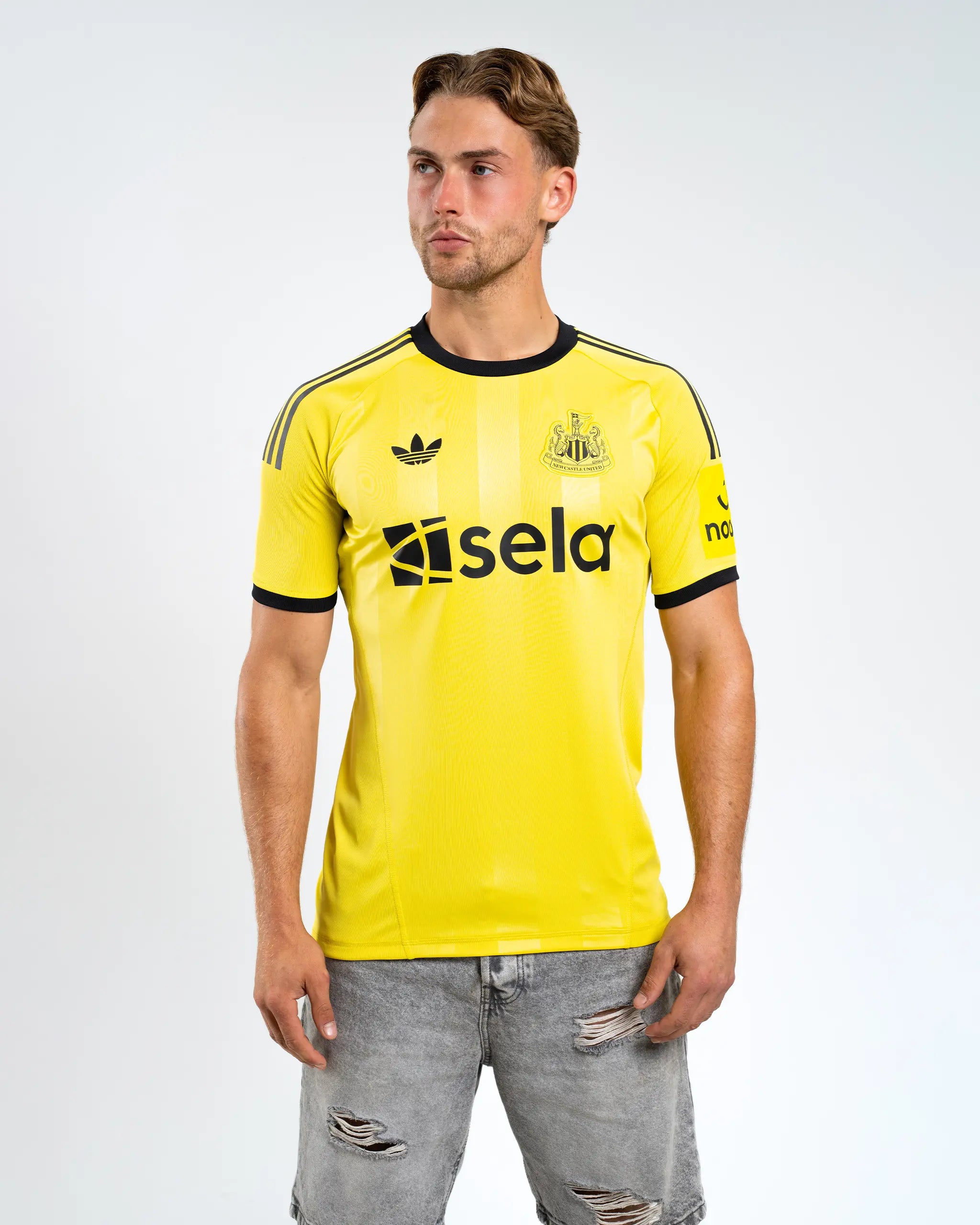 Newcastle United adidas 25/26 Trefoil Goalkeeper Shirt