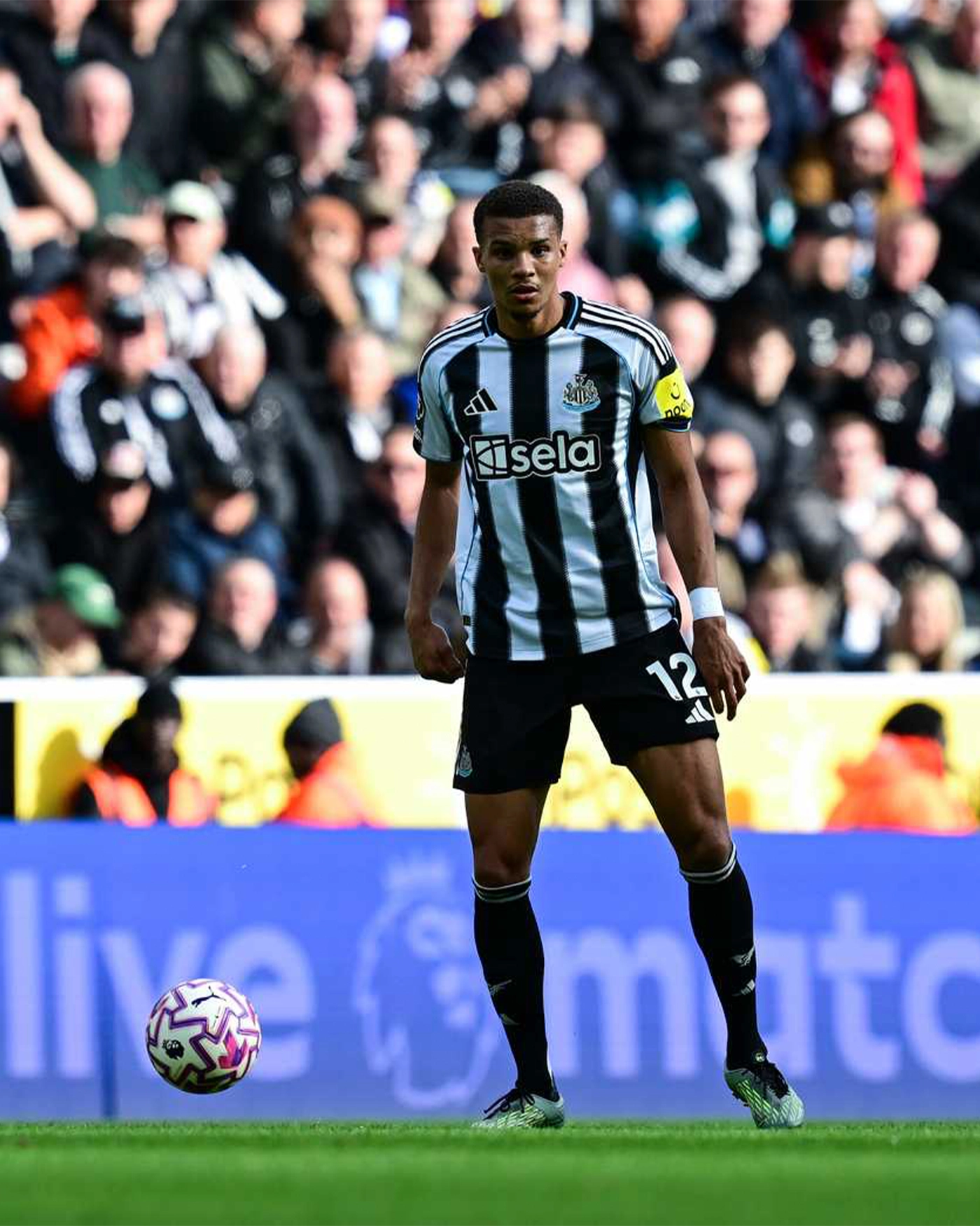 Newcastle United THIAW 25/26 Match Worn Signed Shirt - Nottingham Forest (H)