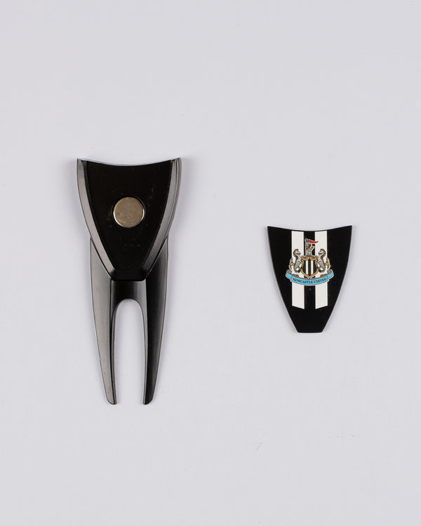 Newcastle United TaylorMade Mission Alignment Divot Tool
