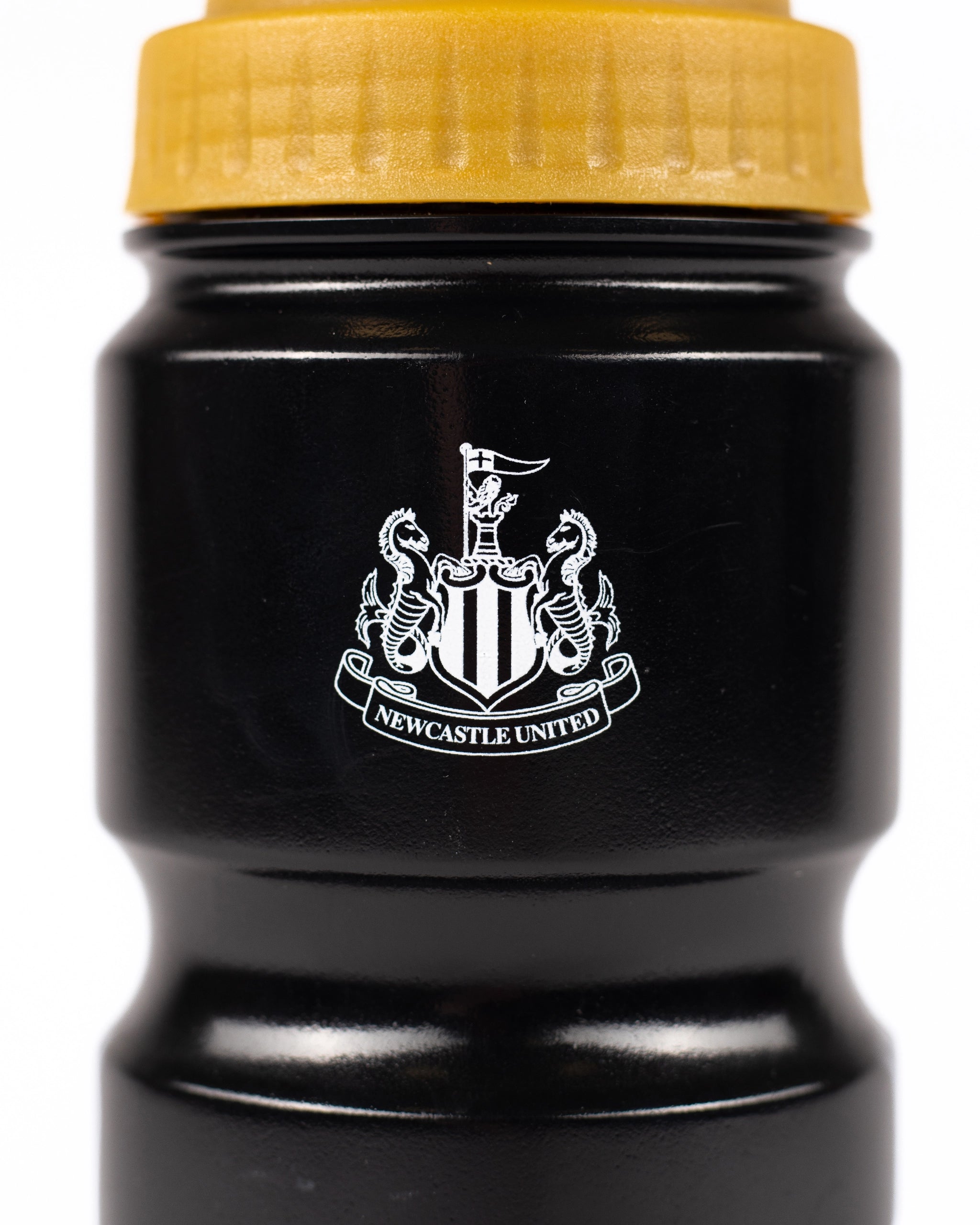 Newcastle United 750ml Plastic Bottle
