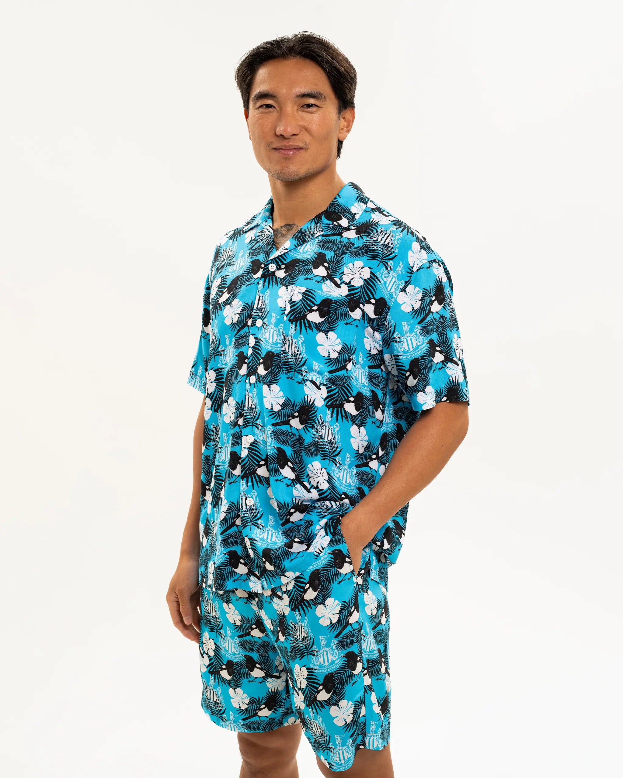 Newcastle United Men's Blue Magpie Holiday Shirt