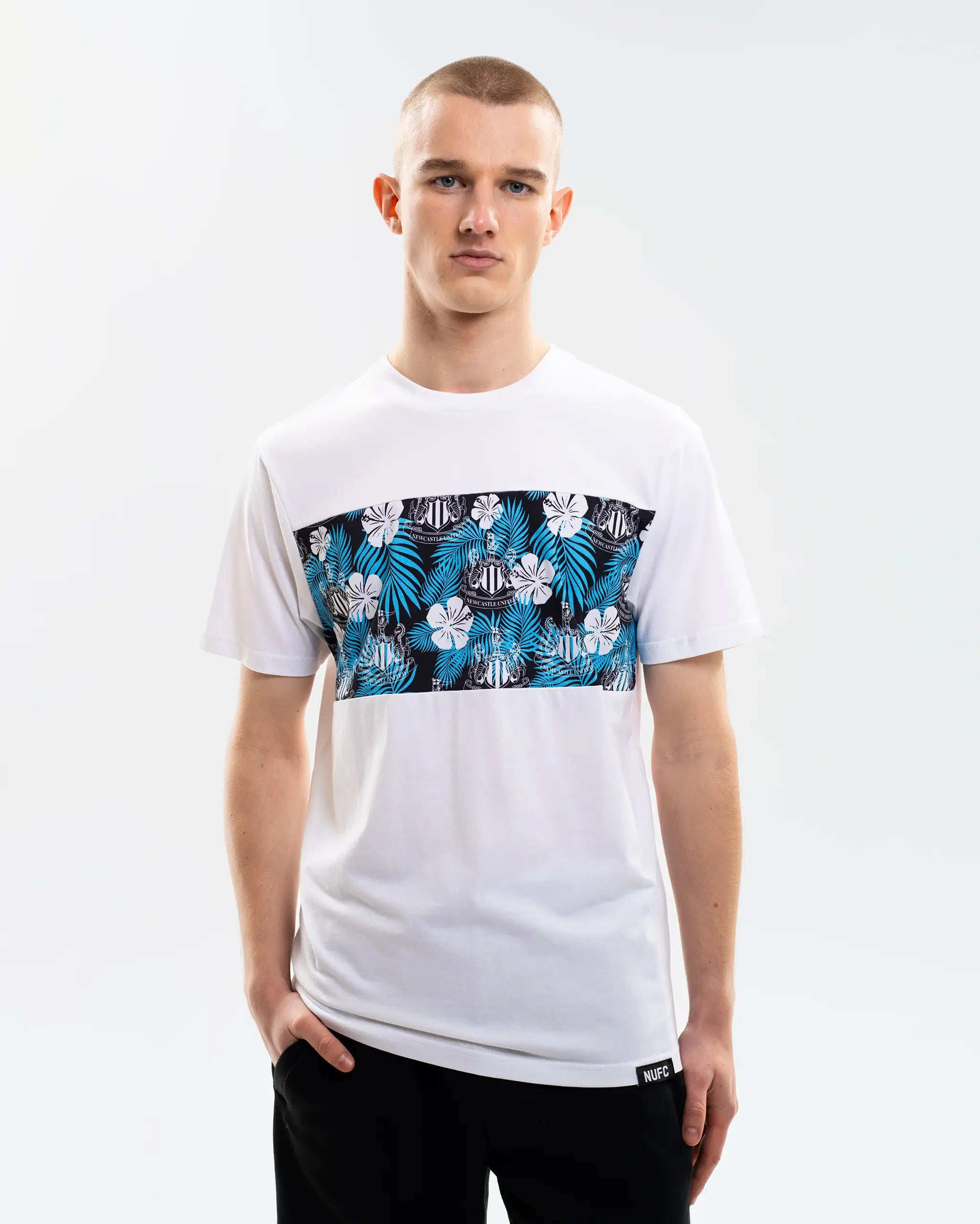 Newcastle United Men's White & Blue Holiday T-Shirt