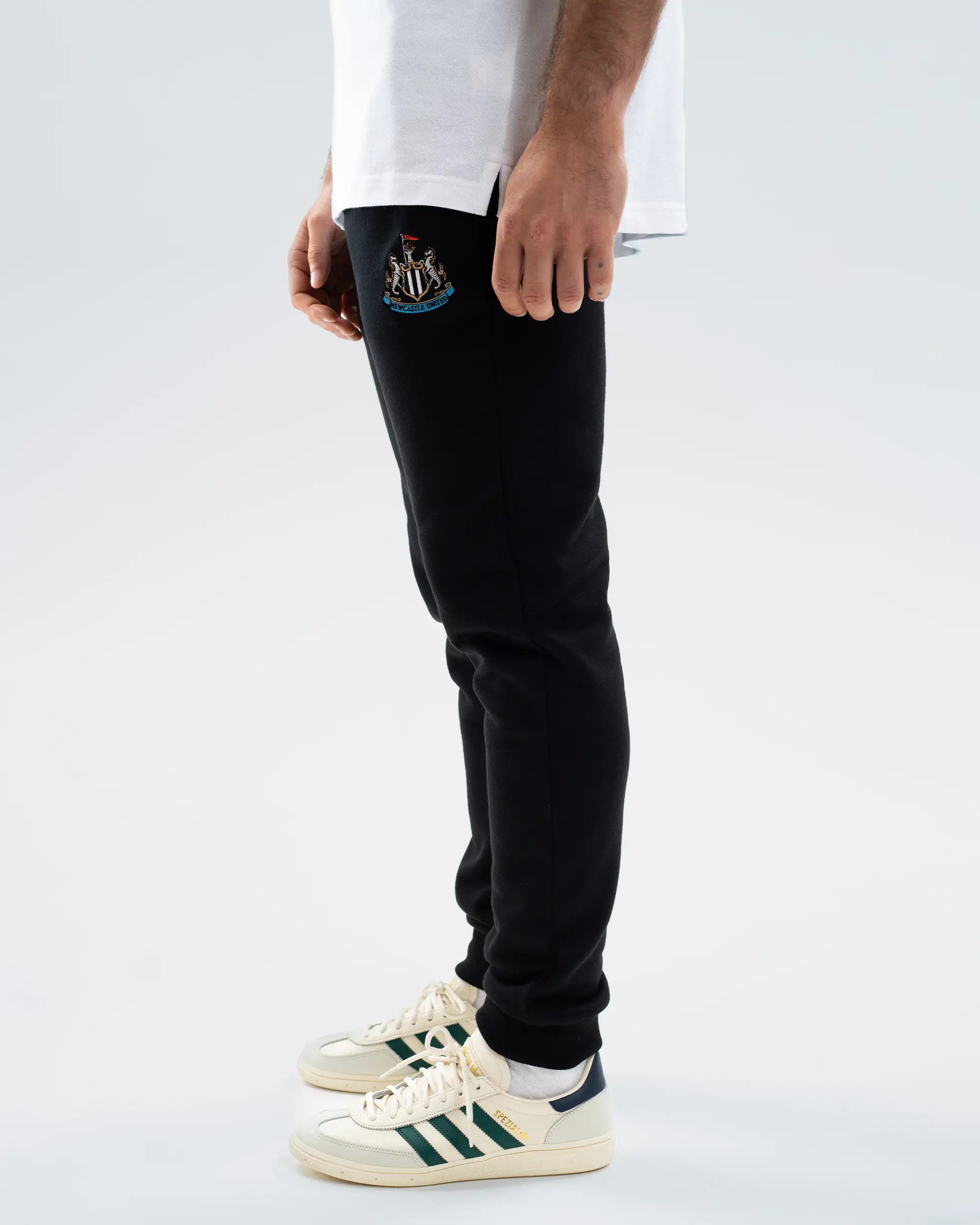Newcastle United Men's Essentials Range Black Fleece Jogger Bottoms