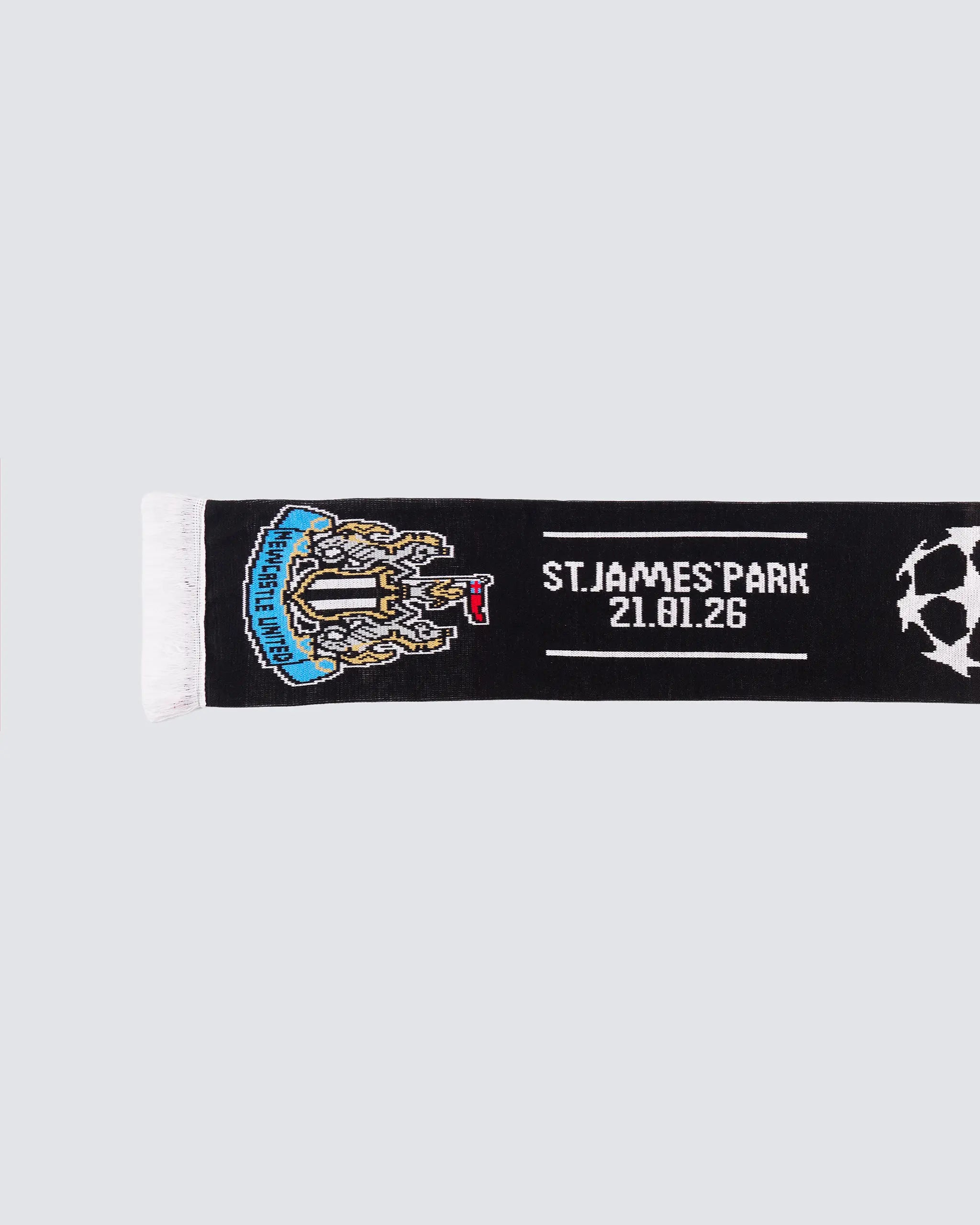 Newcastle United vs PSV Scarf