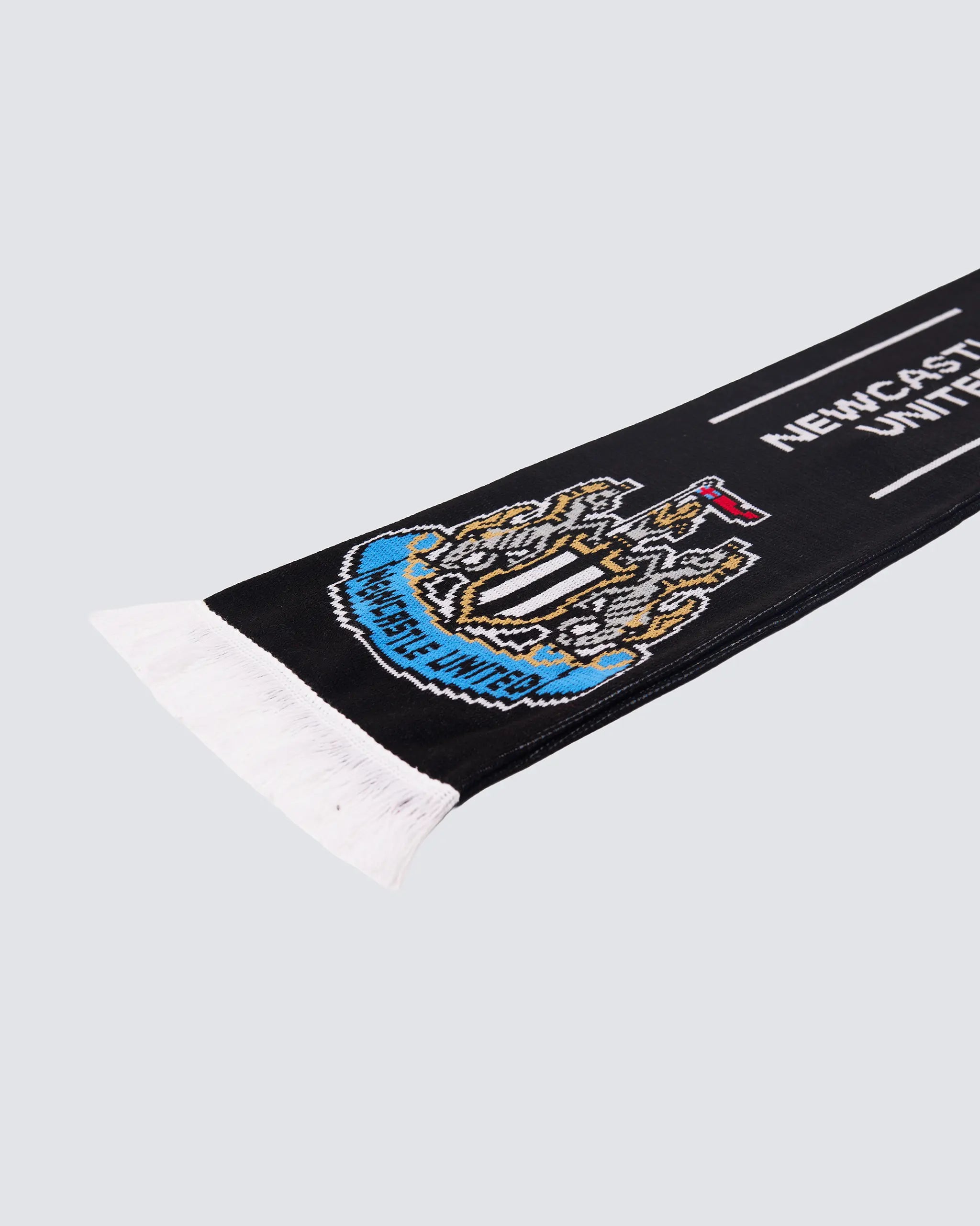Newcastle United vs PSV Scarf