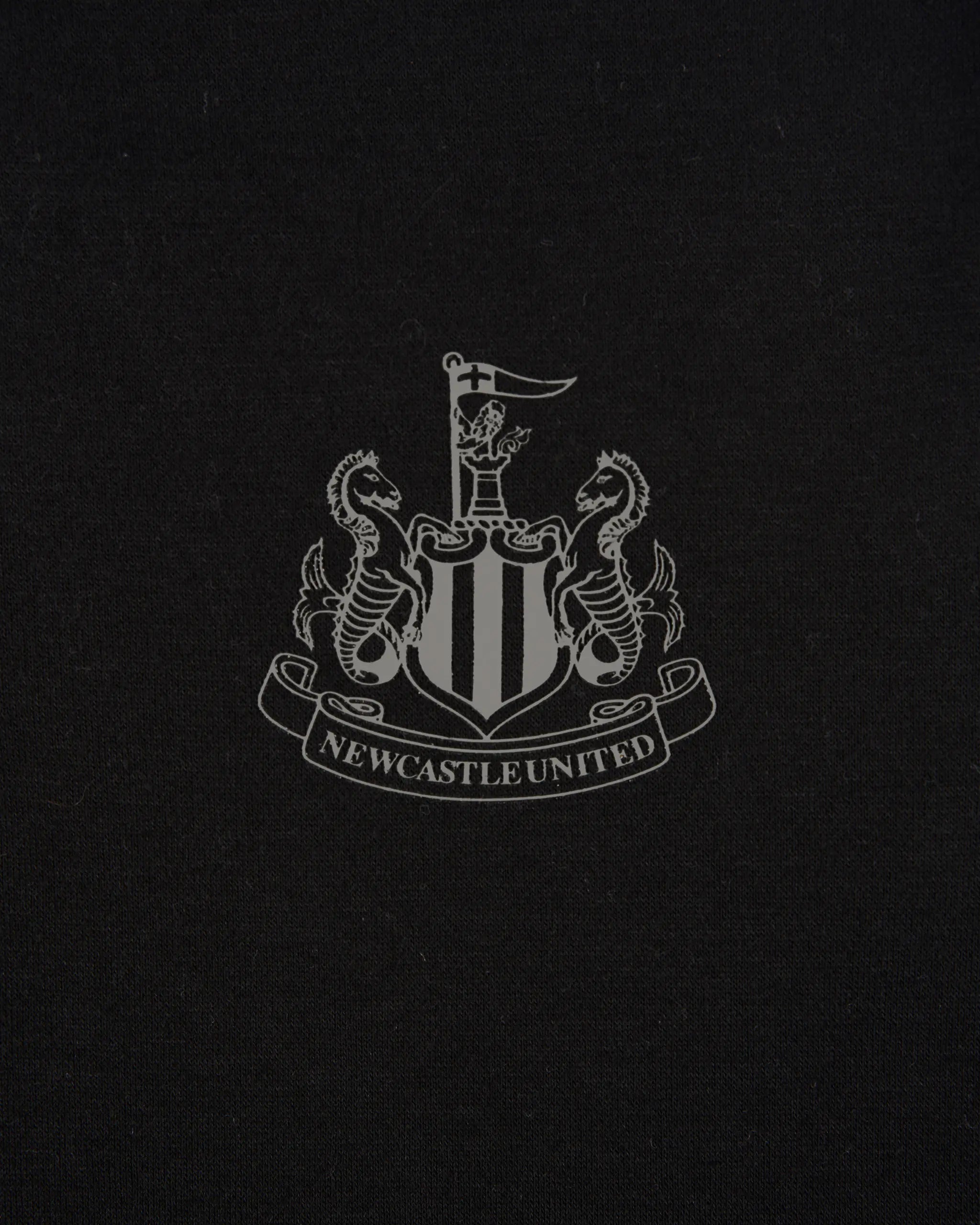 Newcastle United Men's Black 1/4 Zip Sweatshirt