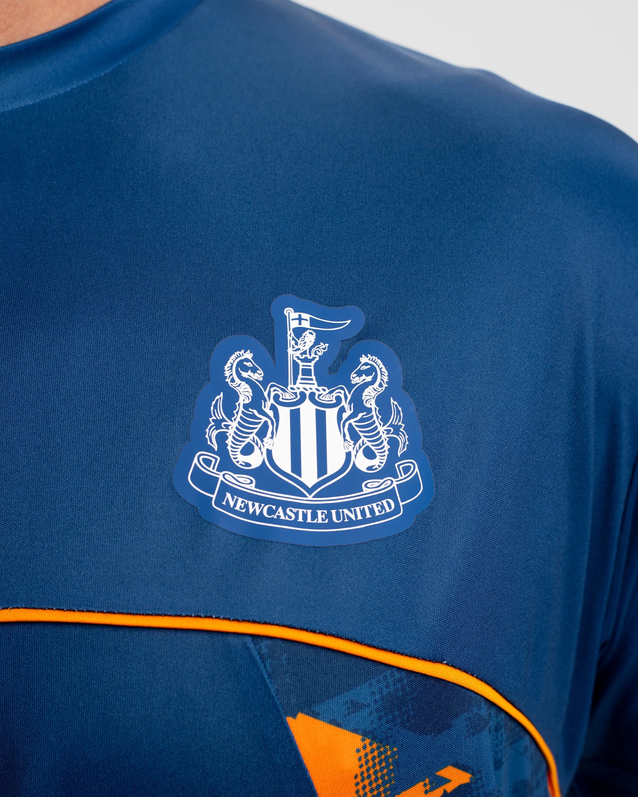 Newcastle United Men's Navy & Orange Panel T-Shirt