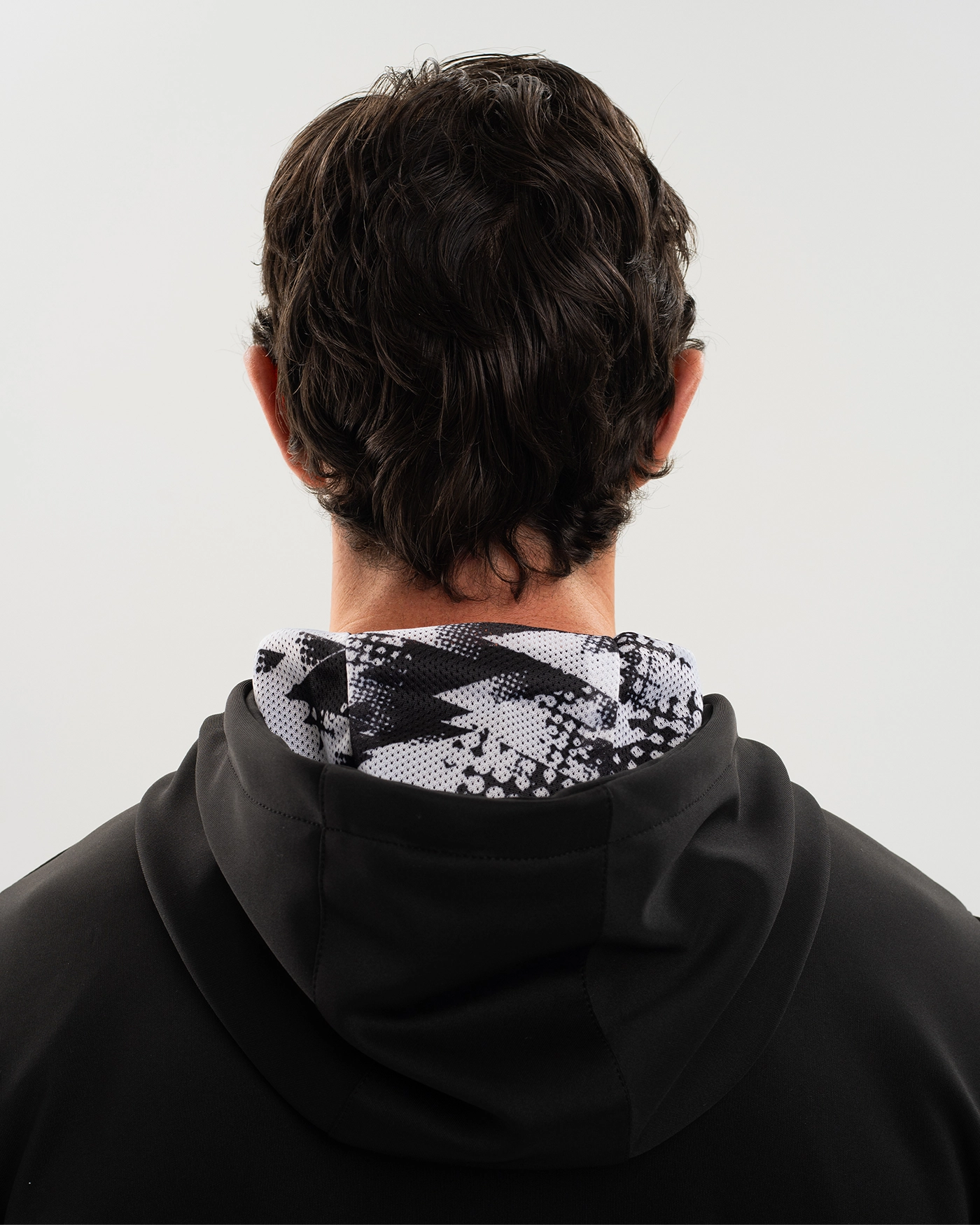Newcastle United Men's Black Panel 1/4 Zip Hoodie