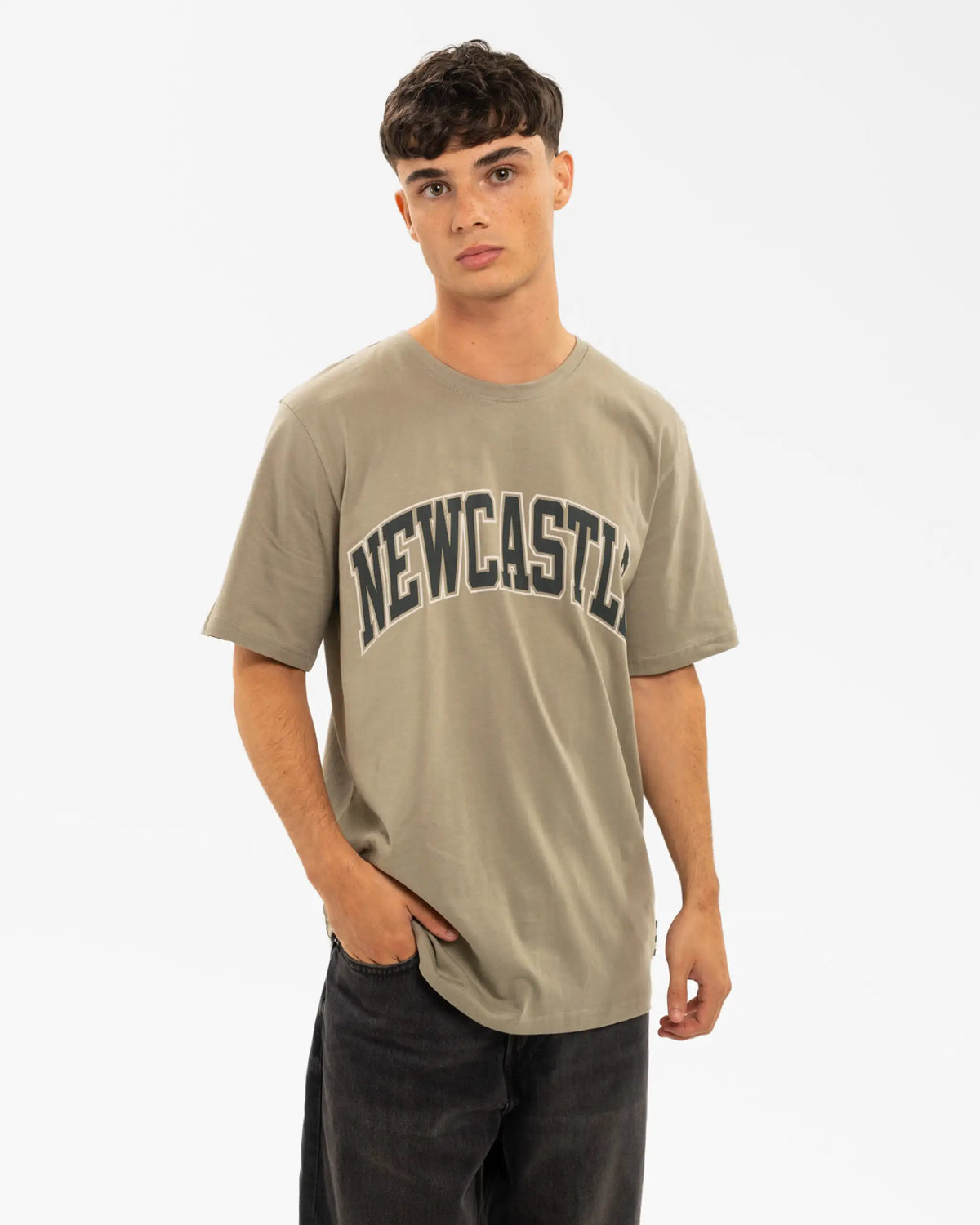 Newcastle United Men's Olive Green Graphic Crest T-Shirt