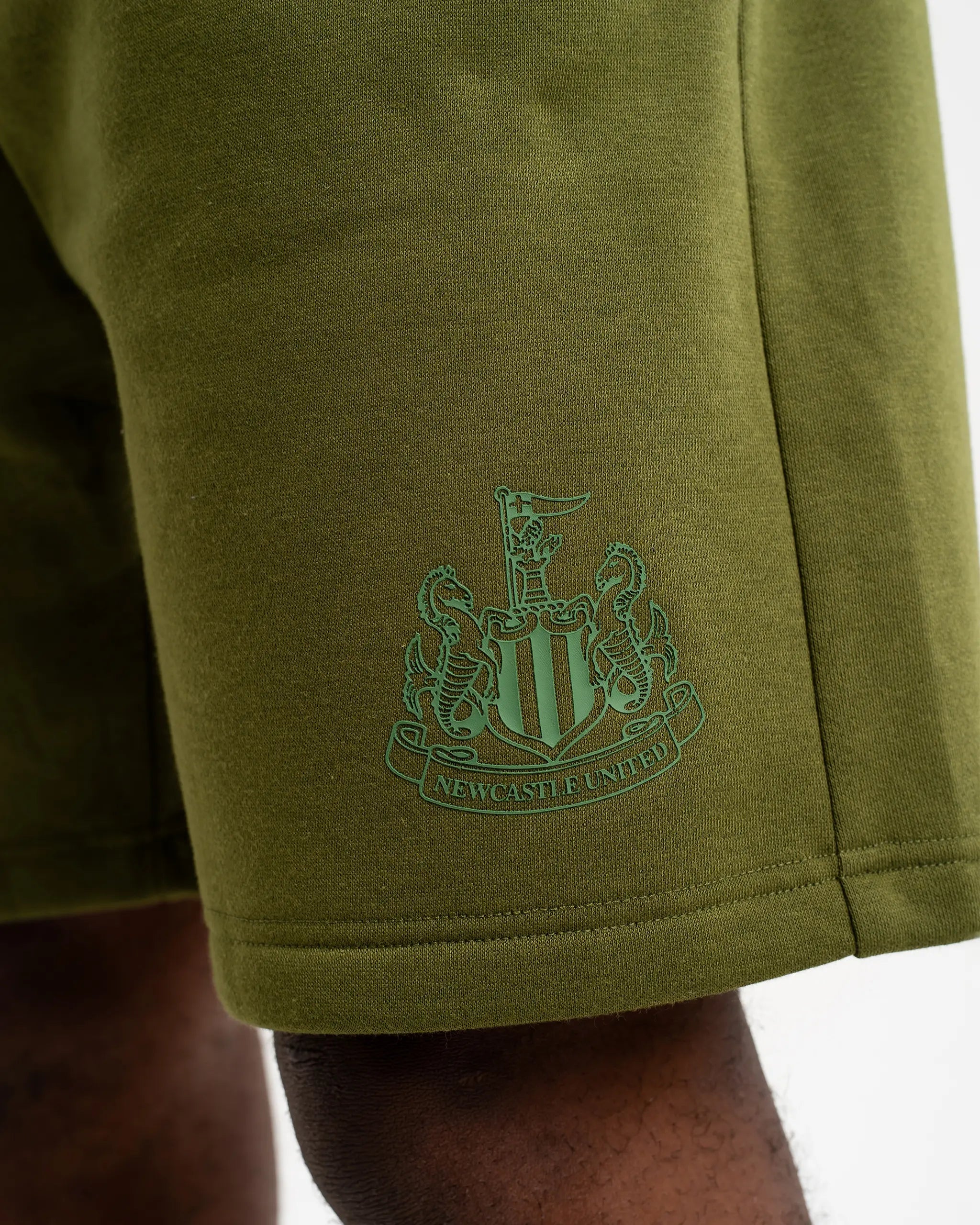 Newcastle United Men's Khaki Terrace Fleece Shorts