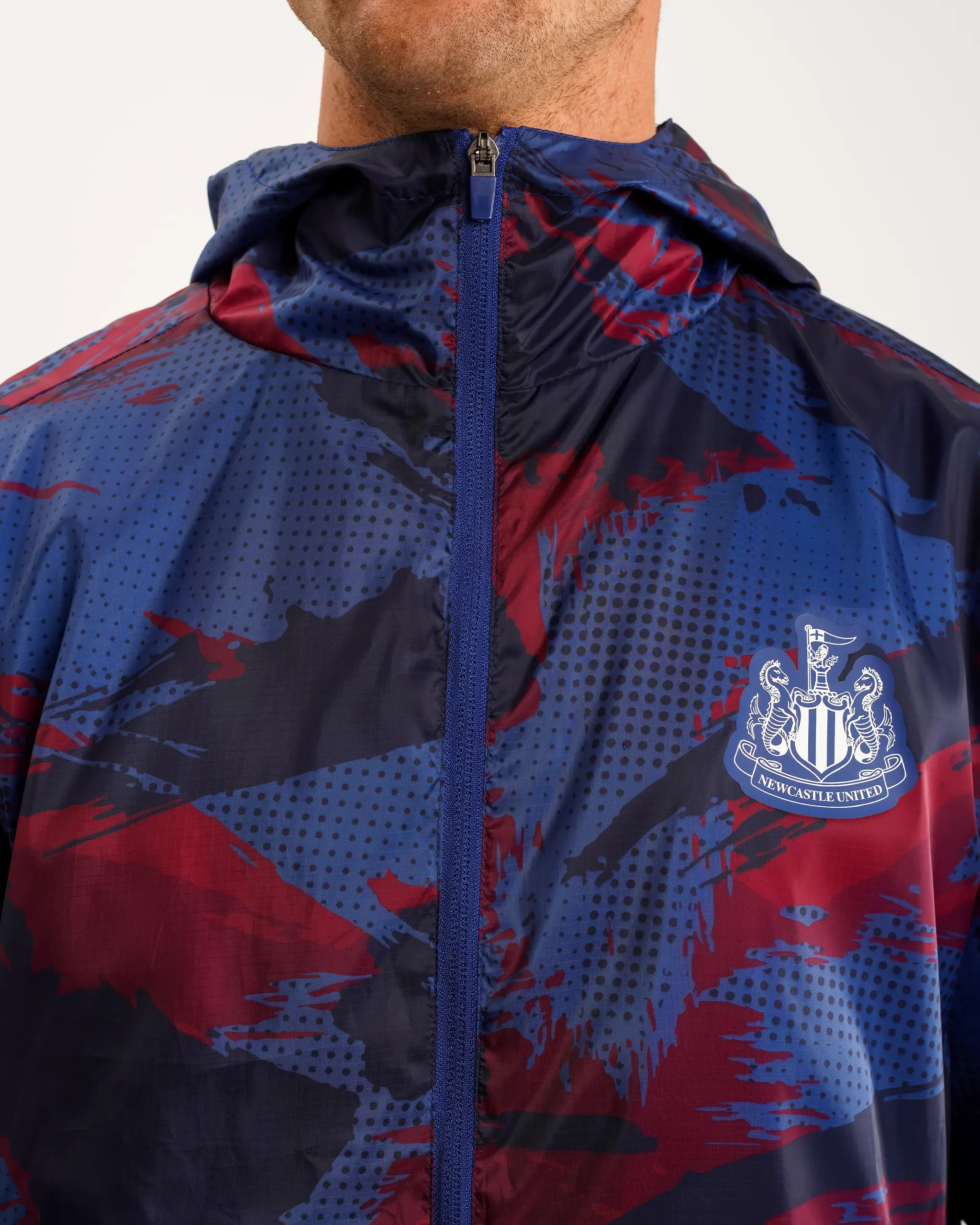 Newcastle United Men's Navy Camo Poly Shower Jacket