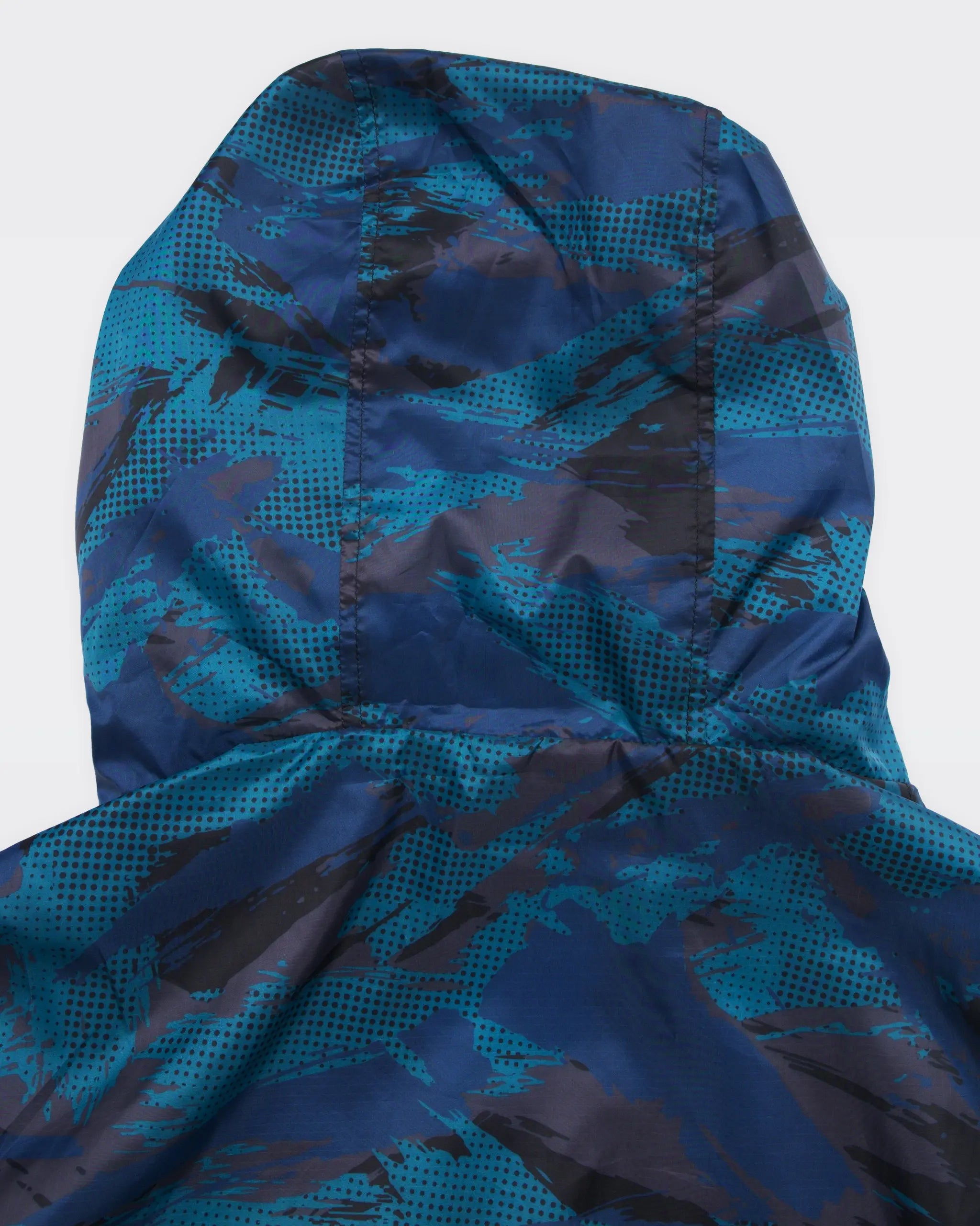 Newcastle United Camo Poly Lightweight Shower Jacket