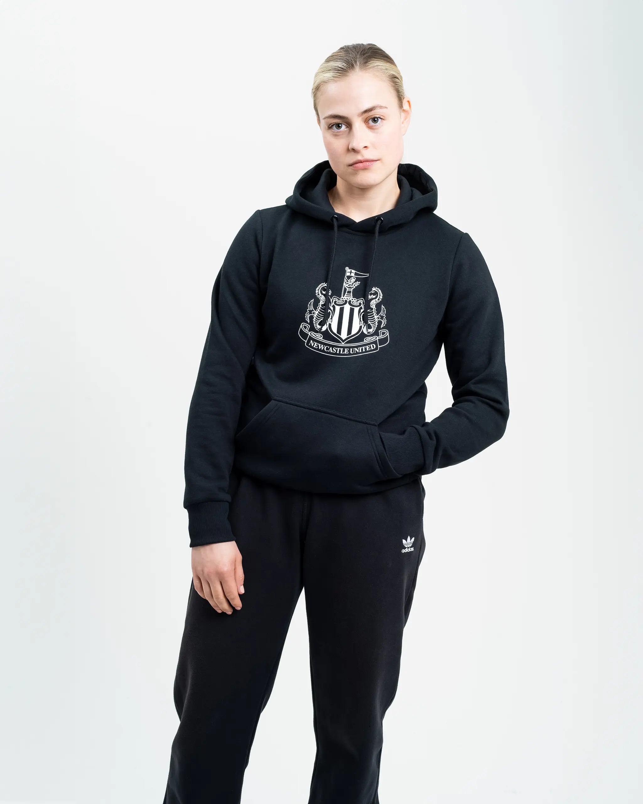 Newcastle United Women's Black Terrace Large Crest Hoodie