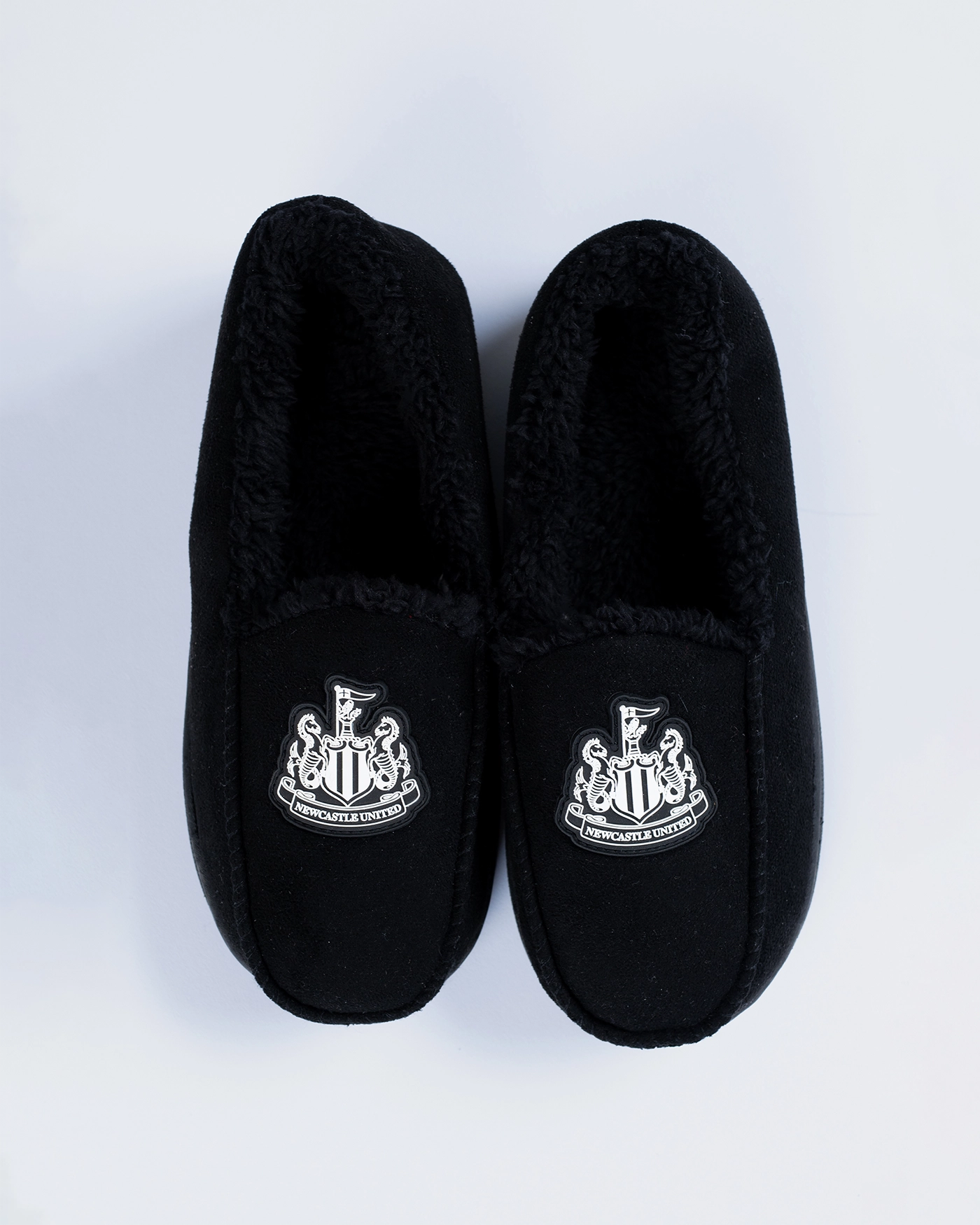Newcastle United Kids' Black Fleece Lined Slippers
