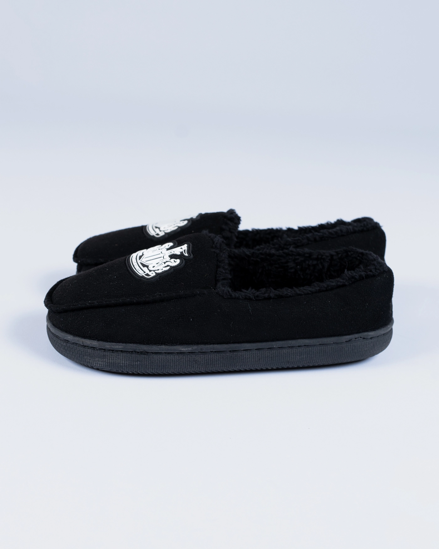 Newcastle United Kids' Black Fleece Lined Slippers