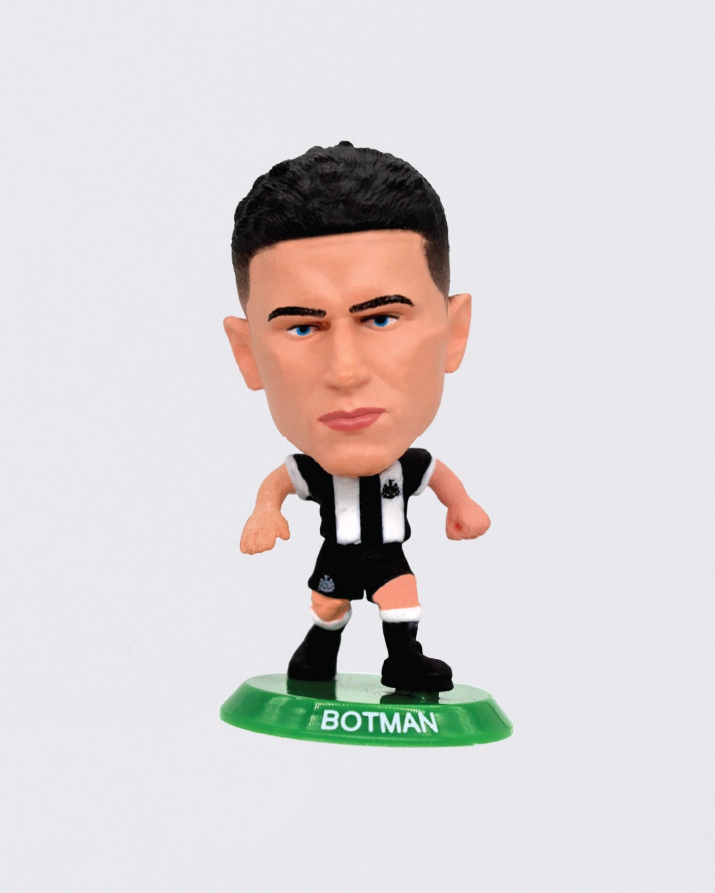 Newcastle United Soccerstarz Sven Botman Home Kit Figurine