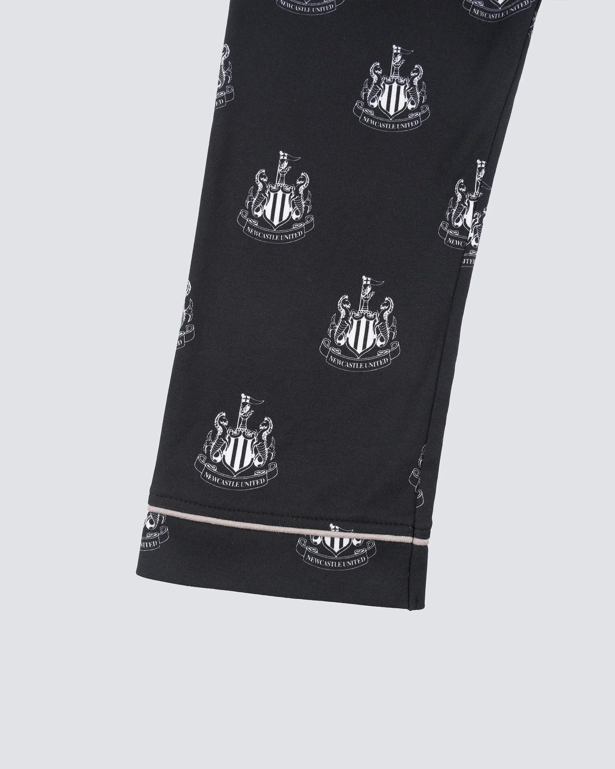 Newcastle United Kid's Black Crest Pyjama Set