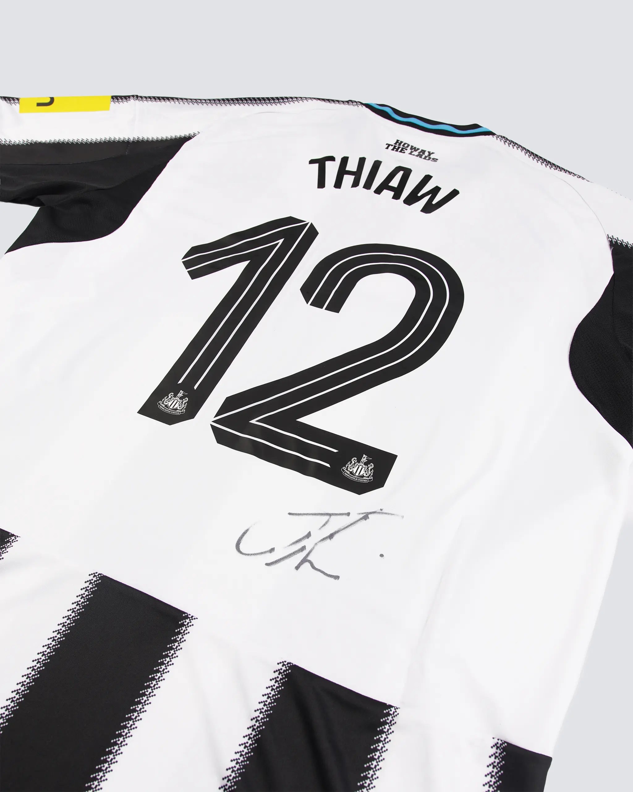 Newcastle United THIAW 25/26 Boxed Home Signed Shirt
