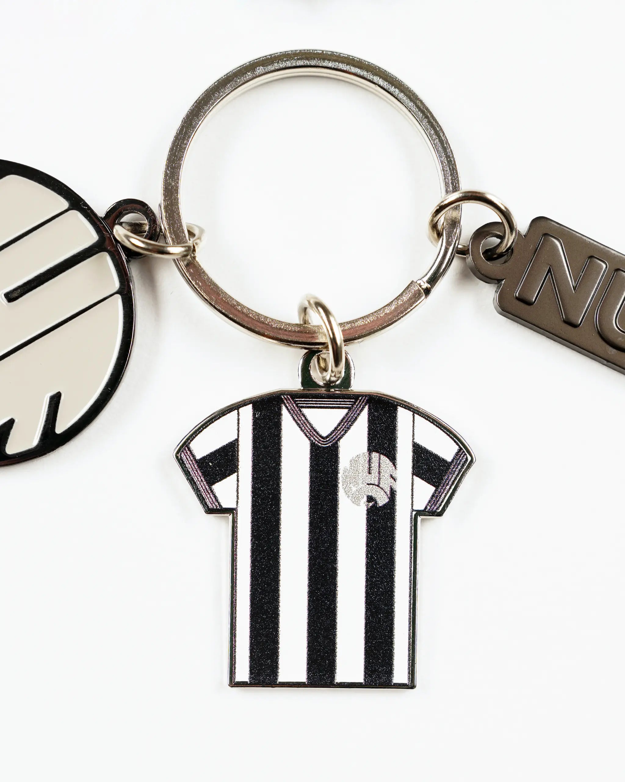 Newcastle United Retro Charm Keyring